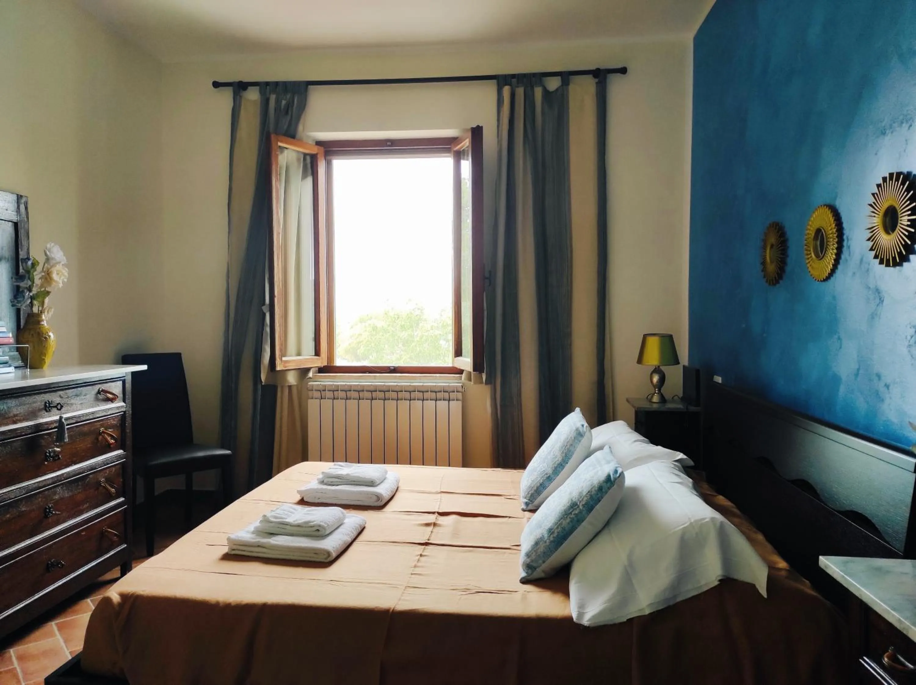 Bedroom, Bed in La Casa Tra Gli Ulivi