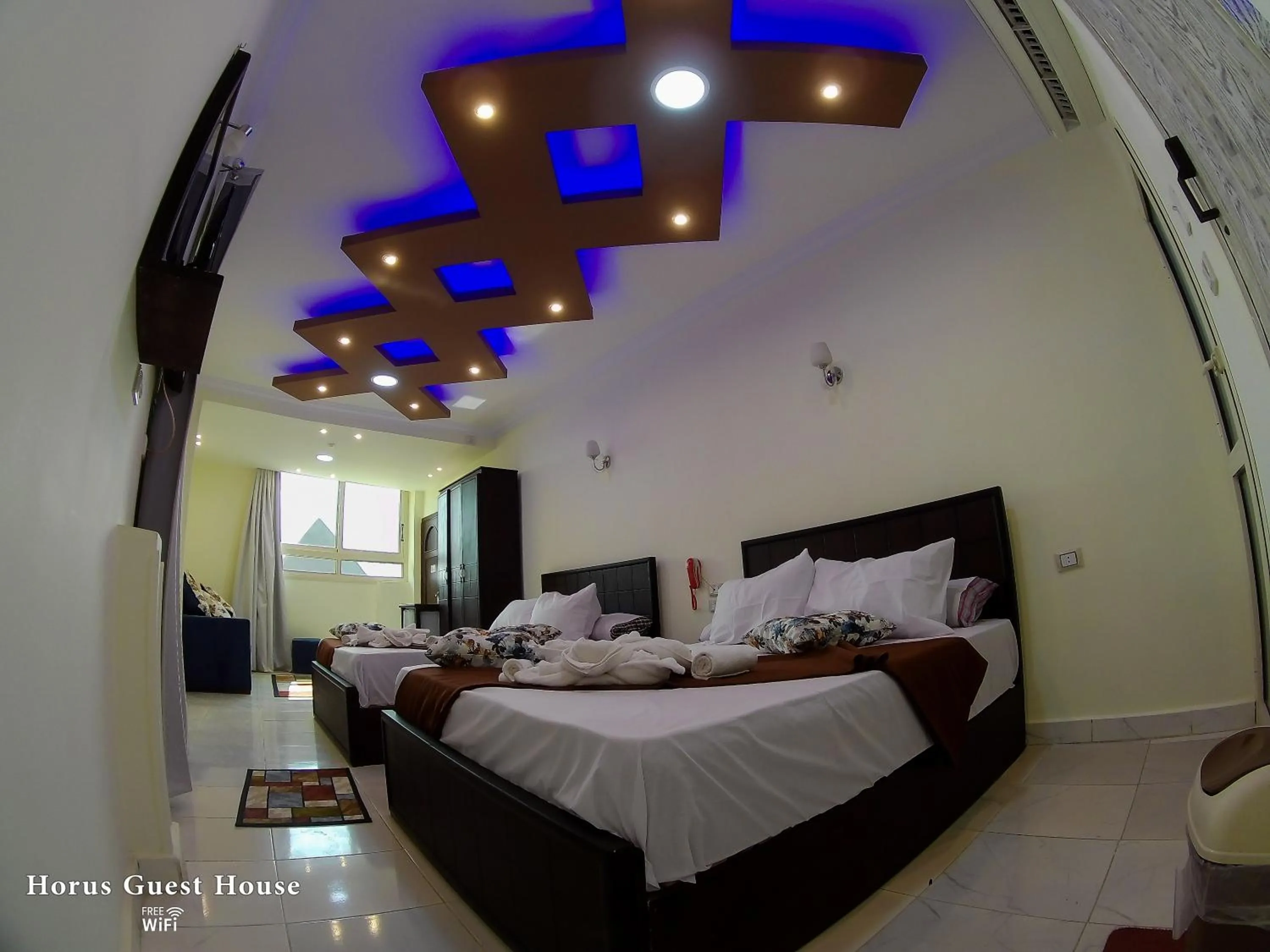 Bed in Horus Guest House Pyramids View