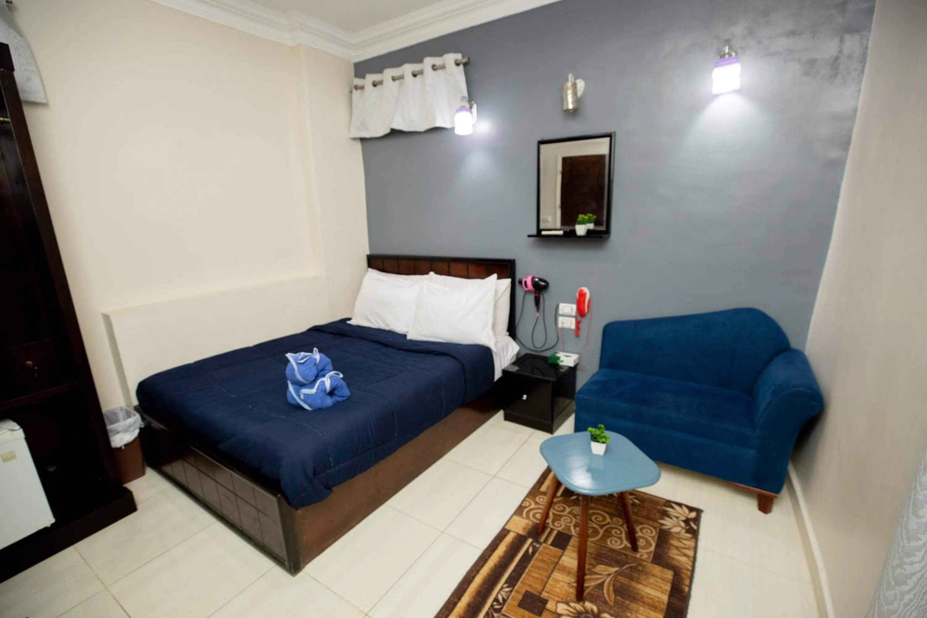 Bed in Horus Guest House Pyramids View