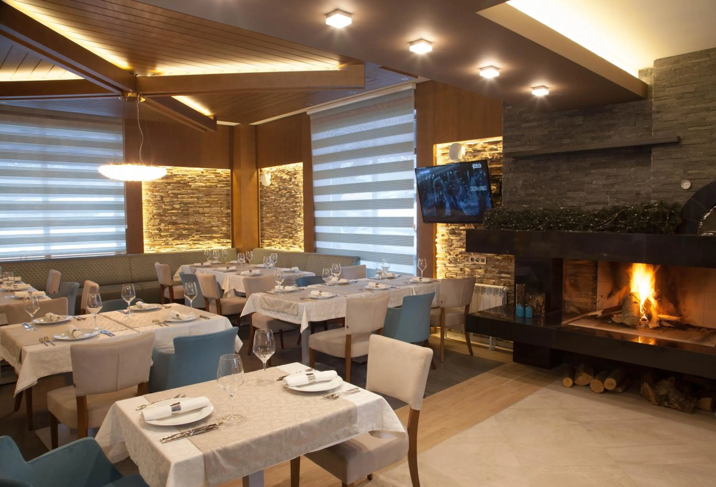 Restaurant/places to eat in Amira Boutique Hotel