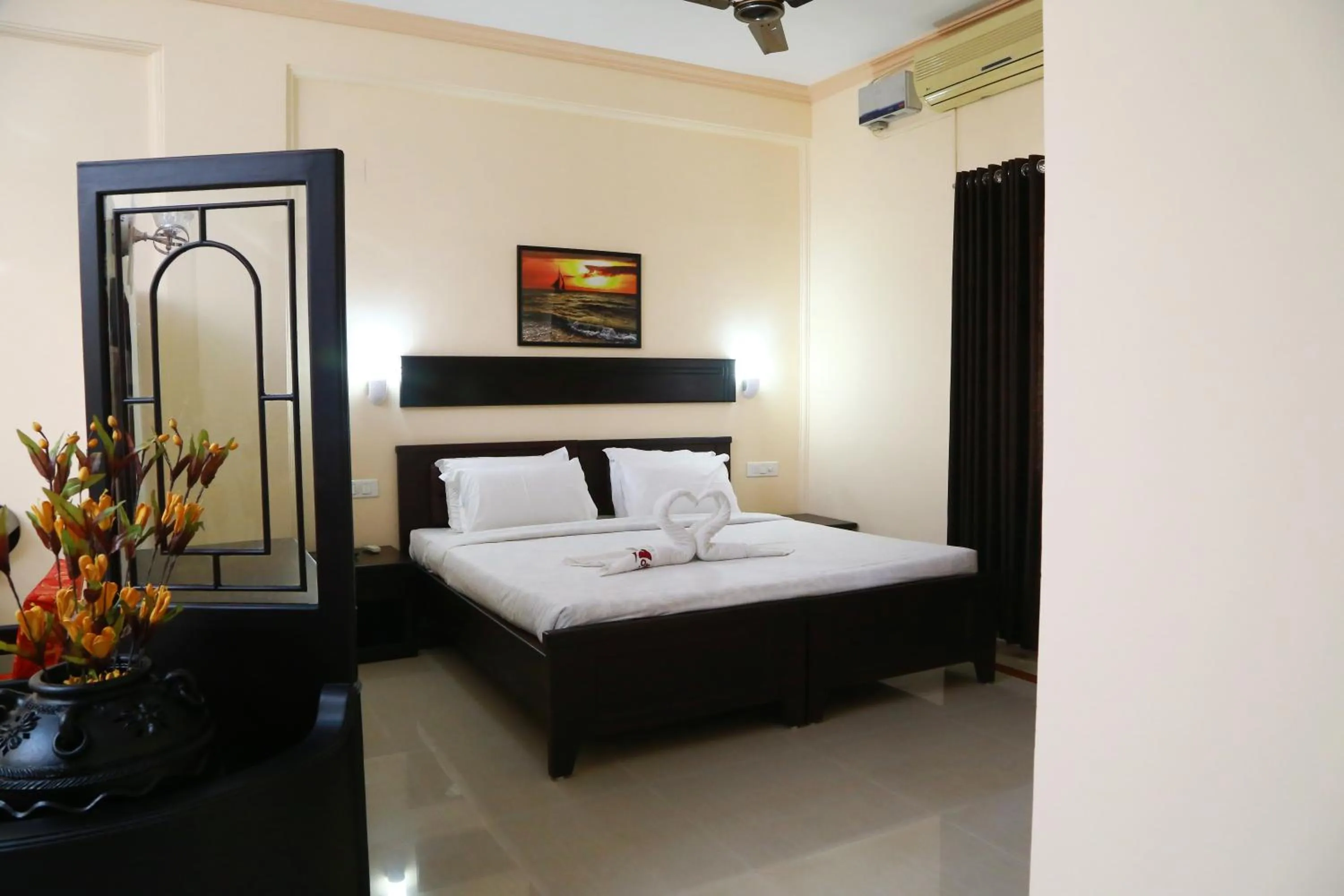 Photo of the whole room, Bed in Orison Residency Hotel