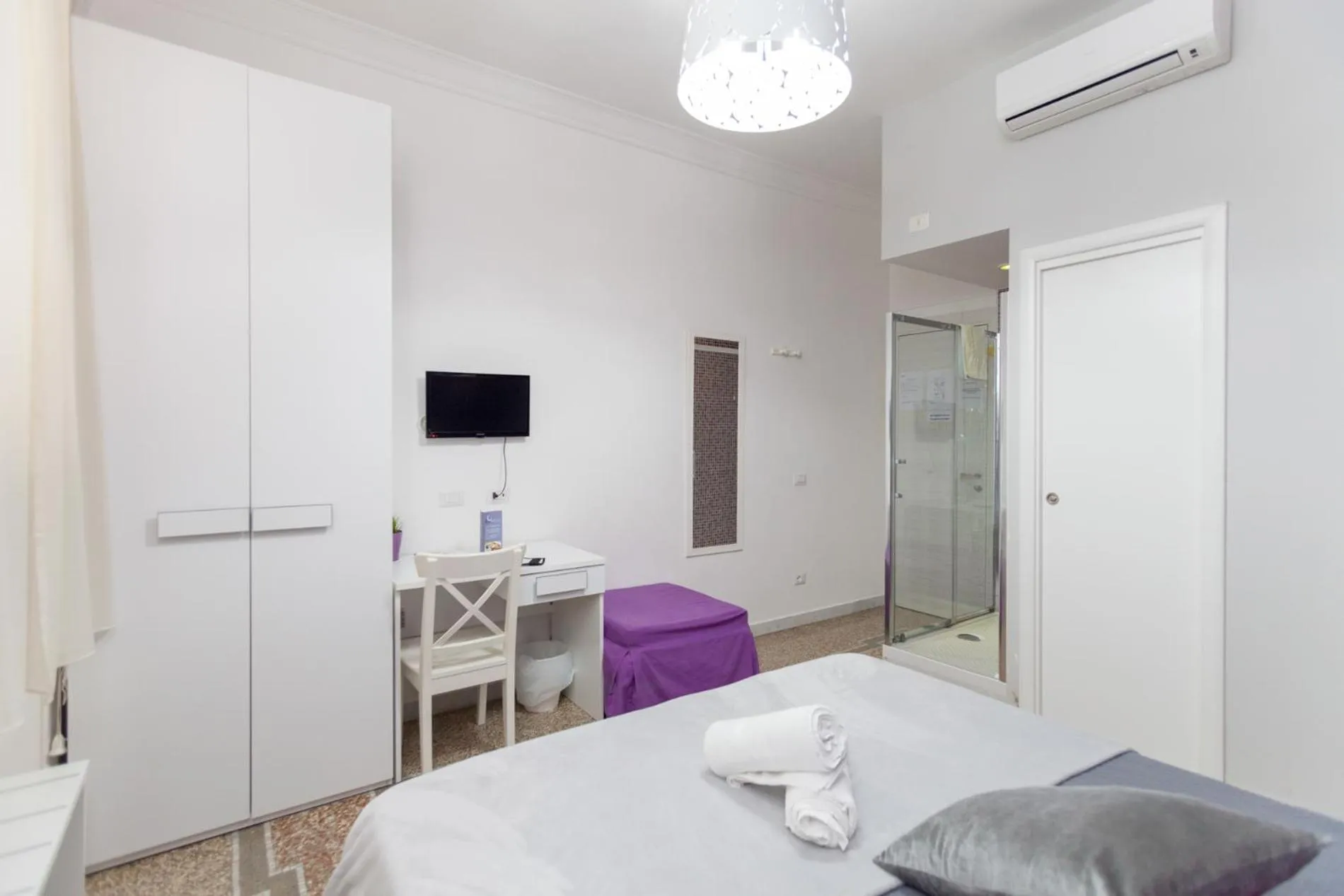 Bed in Re di Luna B&B