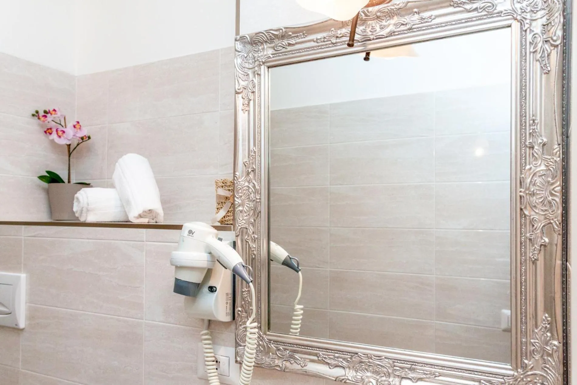 Bathroom in Re di Luna B&B