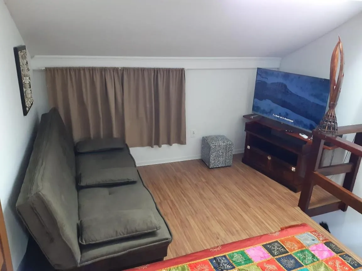 Property building in Casa De Praia Maranduba