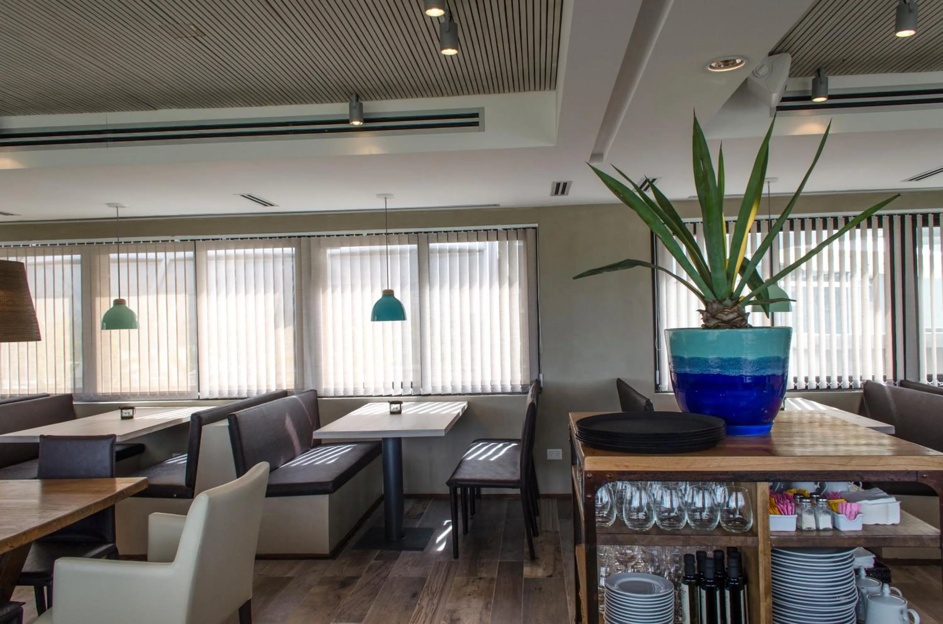 Restaurant/places to eat in Almarena Apart & Hotel Boutique