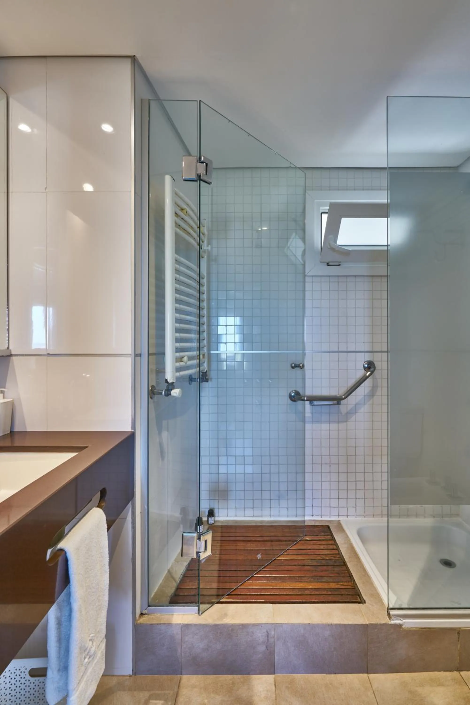 Shower in Almarena Apart & Hotel Boutique