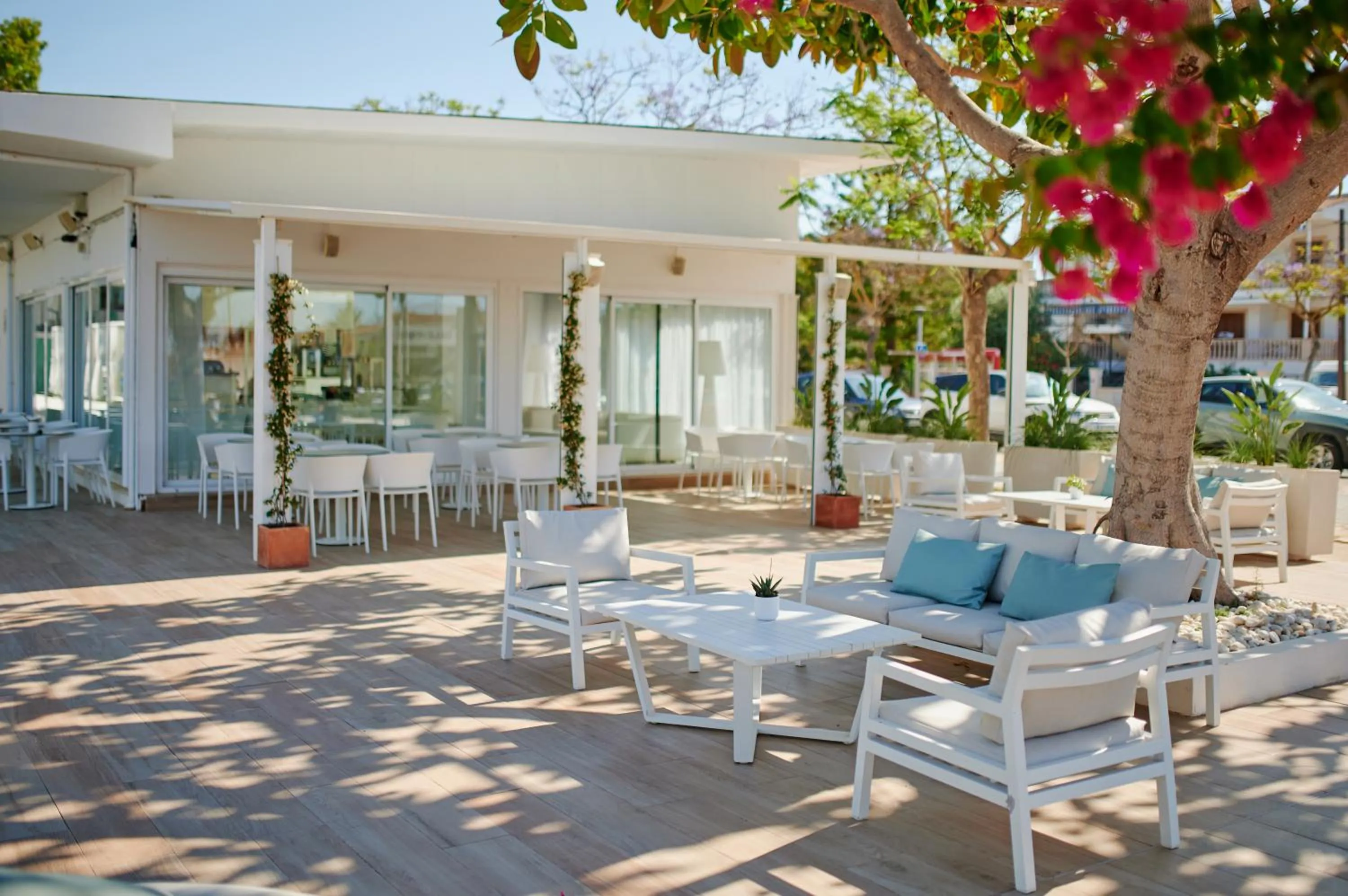 Patio in Alua Boccaccio