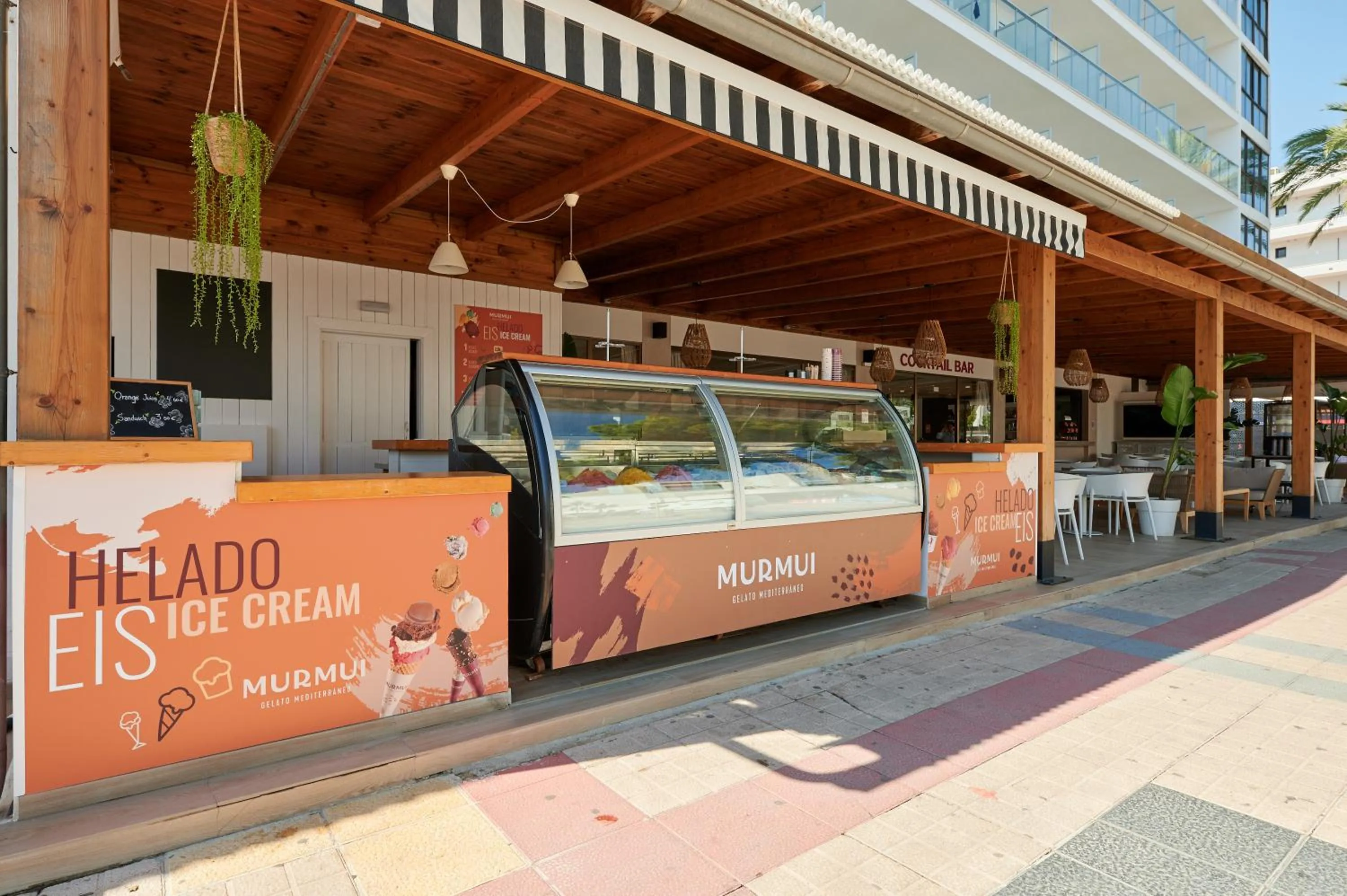 Lounge or bar in Alua Boccaccio