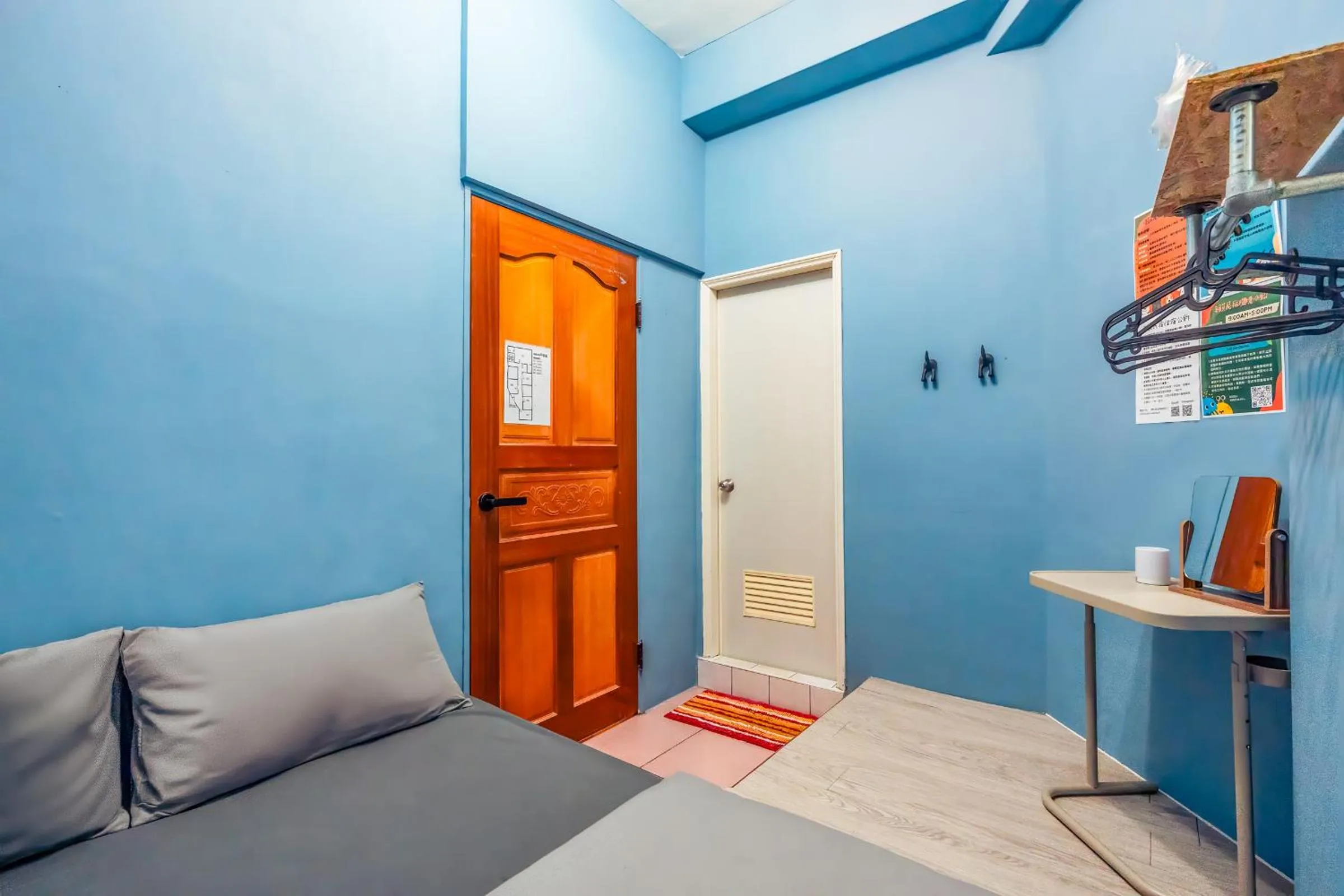 Bed in Green Island Ocean Rhythem dive B&B 綠島海韻民宿