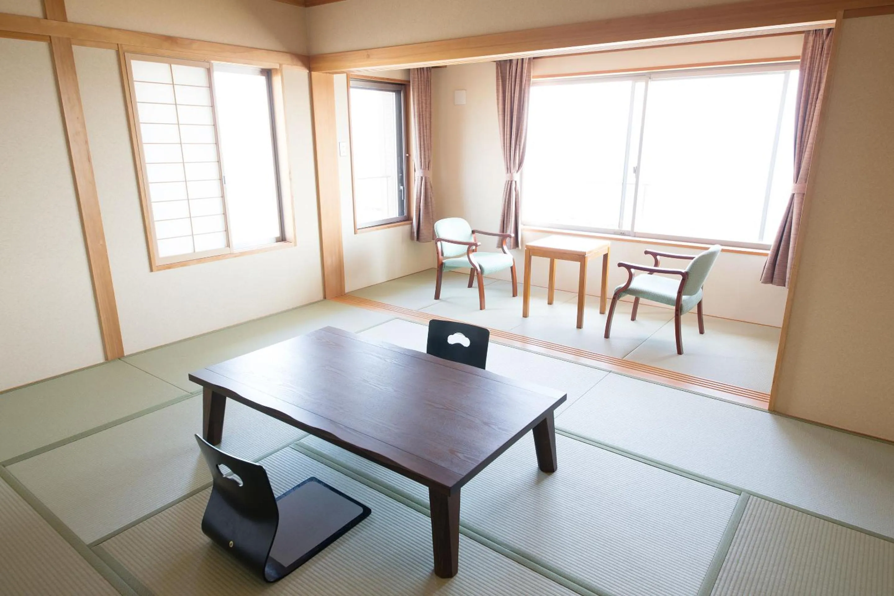 Photo of the whole room in Seaside Hotel Taimaru Kaigetsu