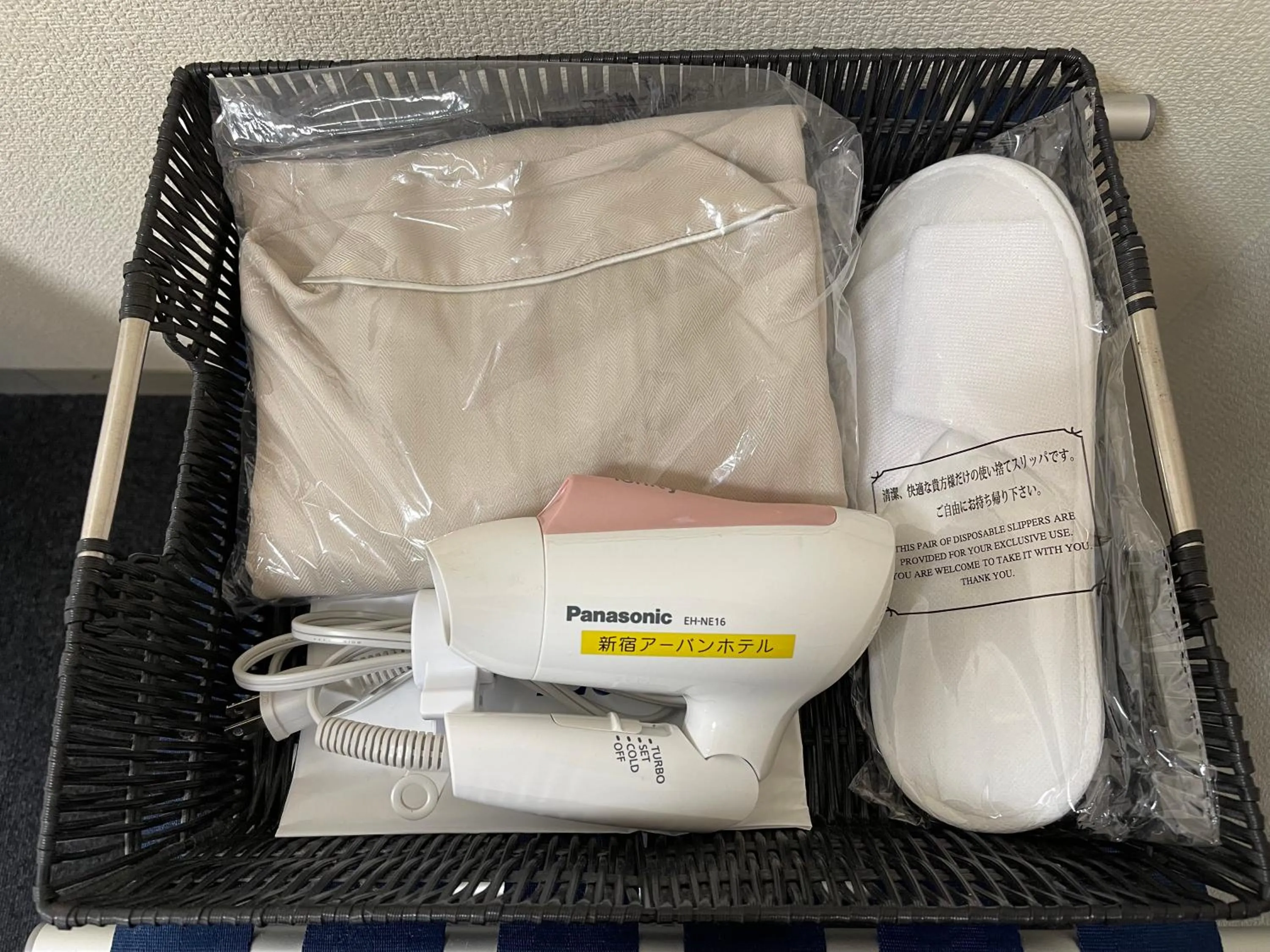 Photo of the whole room in Shinjuku Urban Hotel