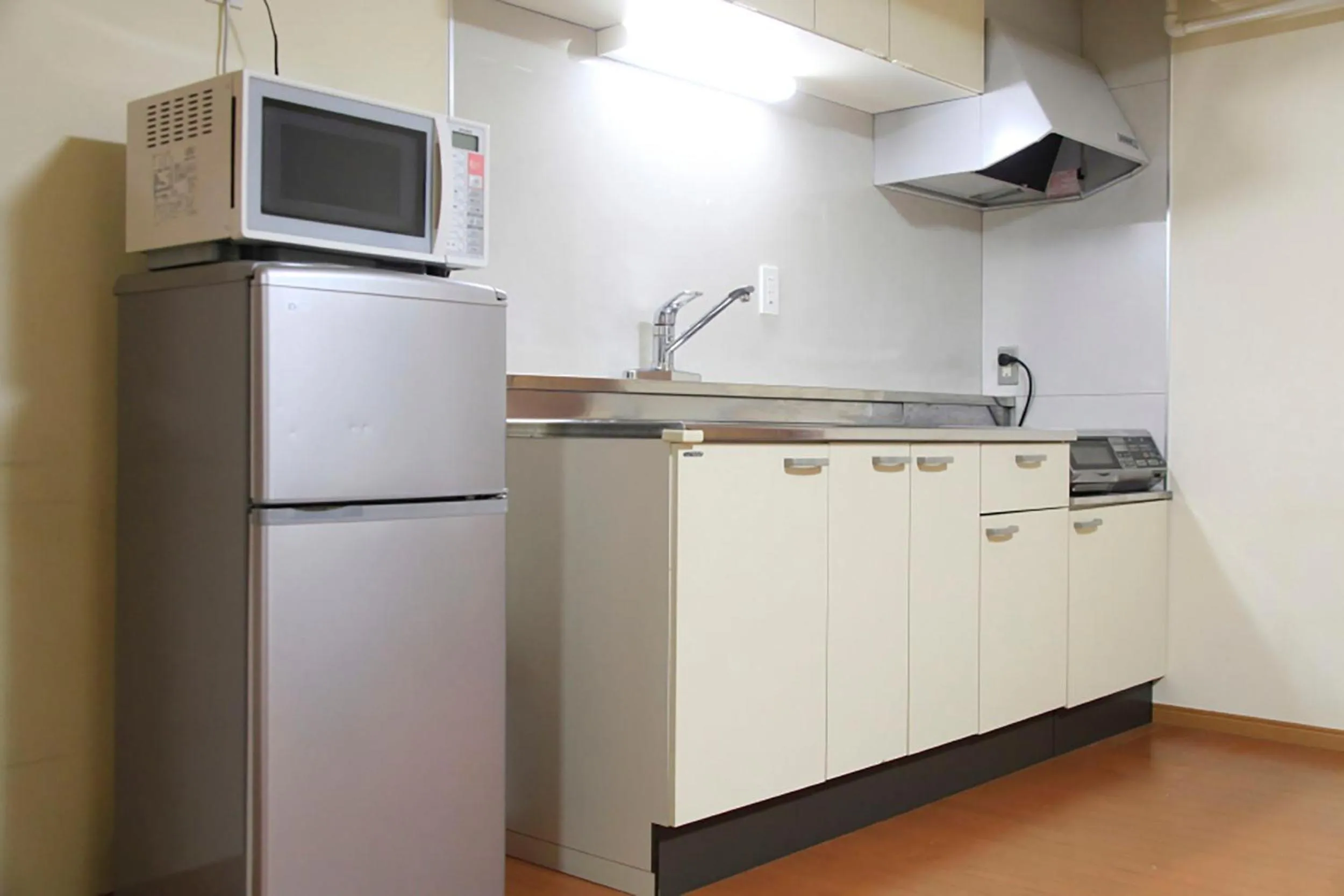 Kitchen or kitchenette in Shinjuku Urban Hotel