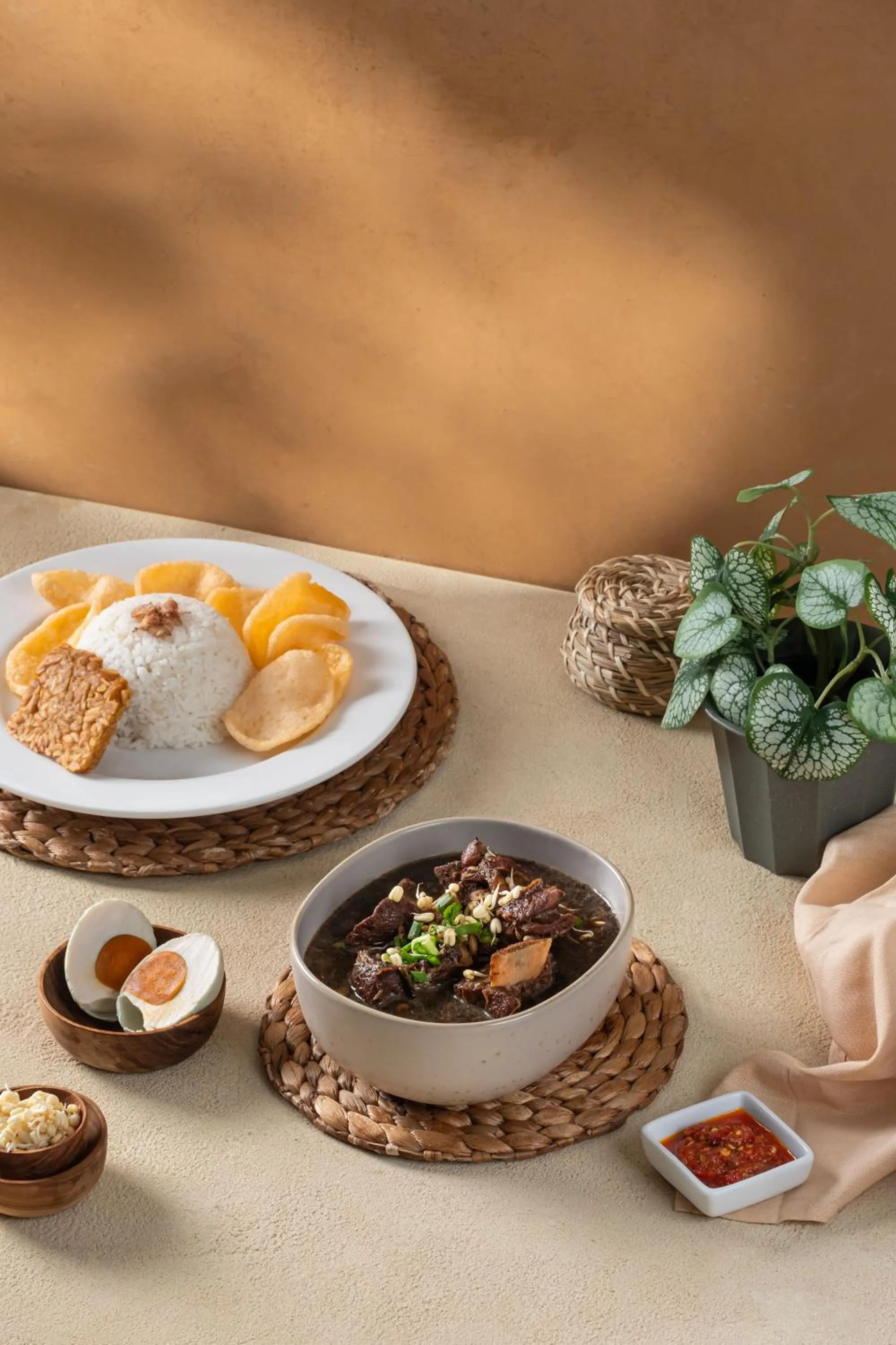 Restaurant/places to eat in Premier Place Surabaya Airport