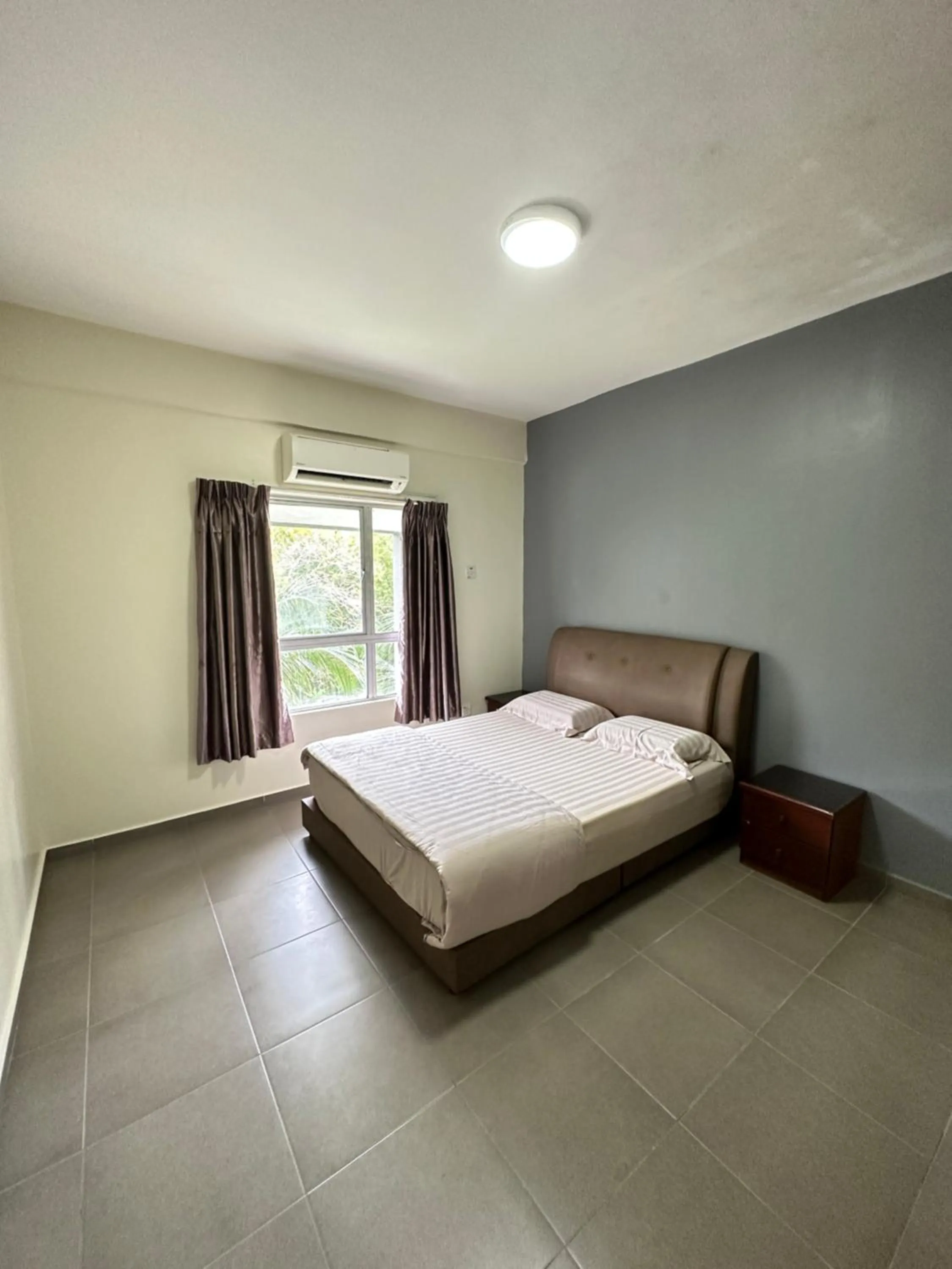 Bed in Pd Marina Resort