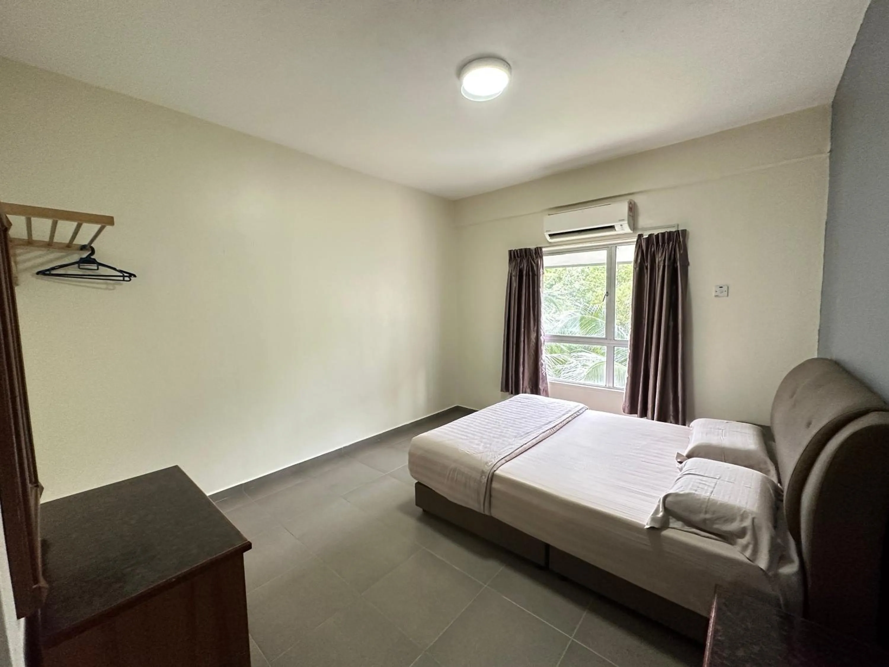 Bed in Pd Marina Resort