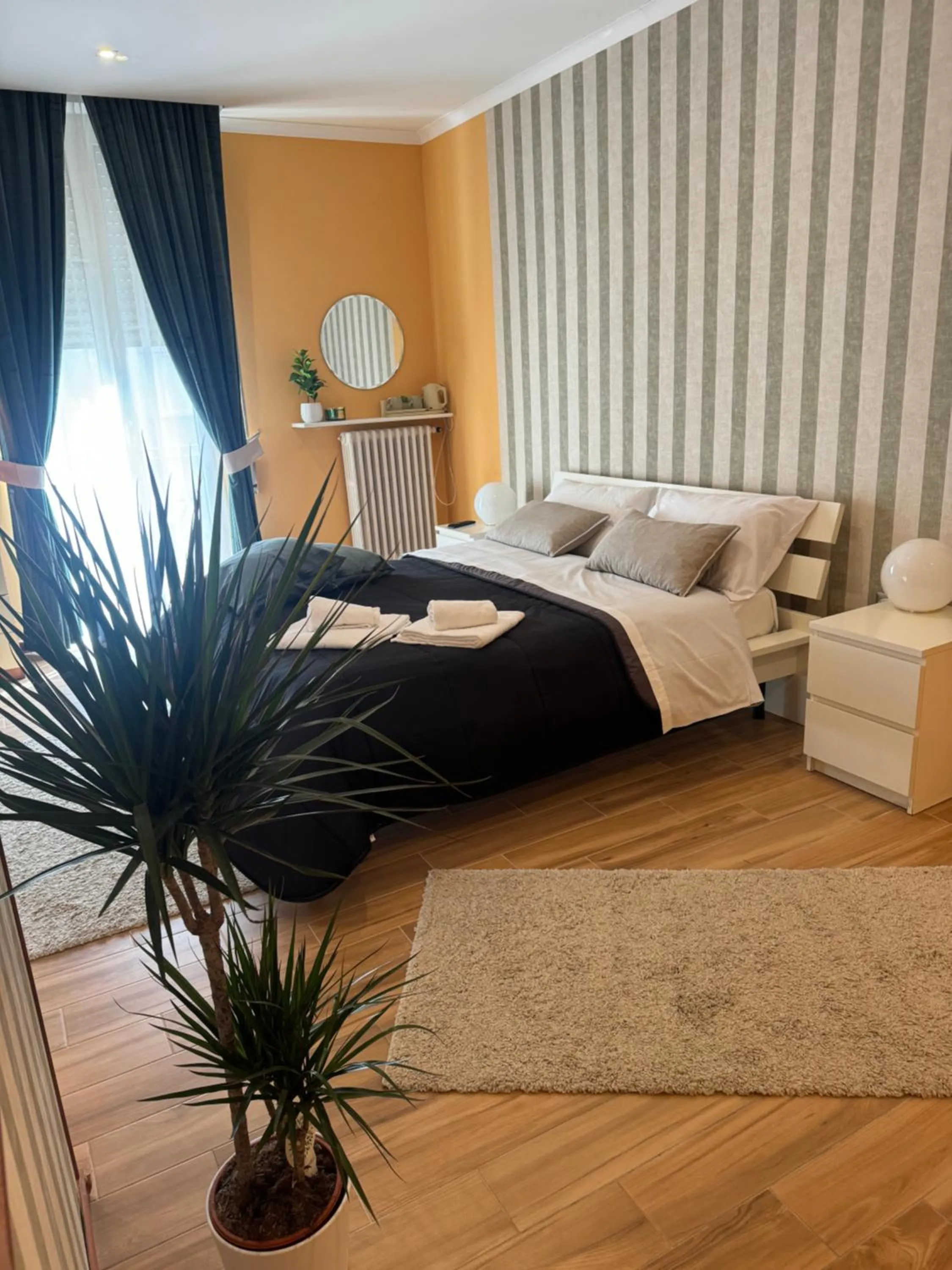 Photo of the whole room, Bed in Casina Dei Marsi