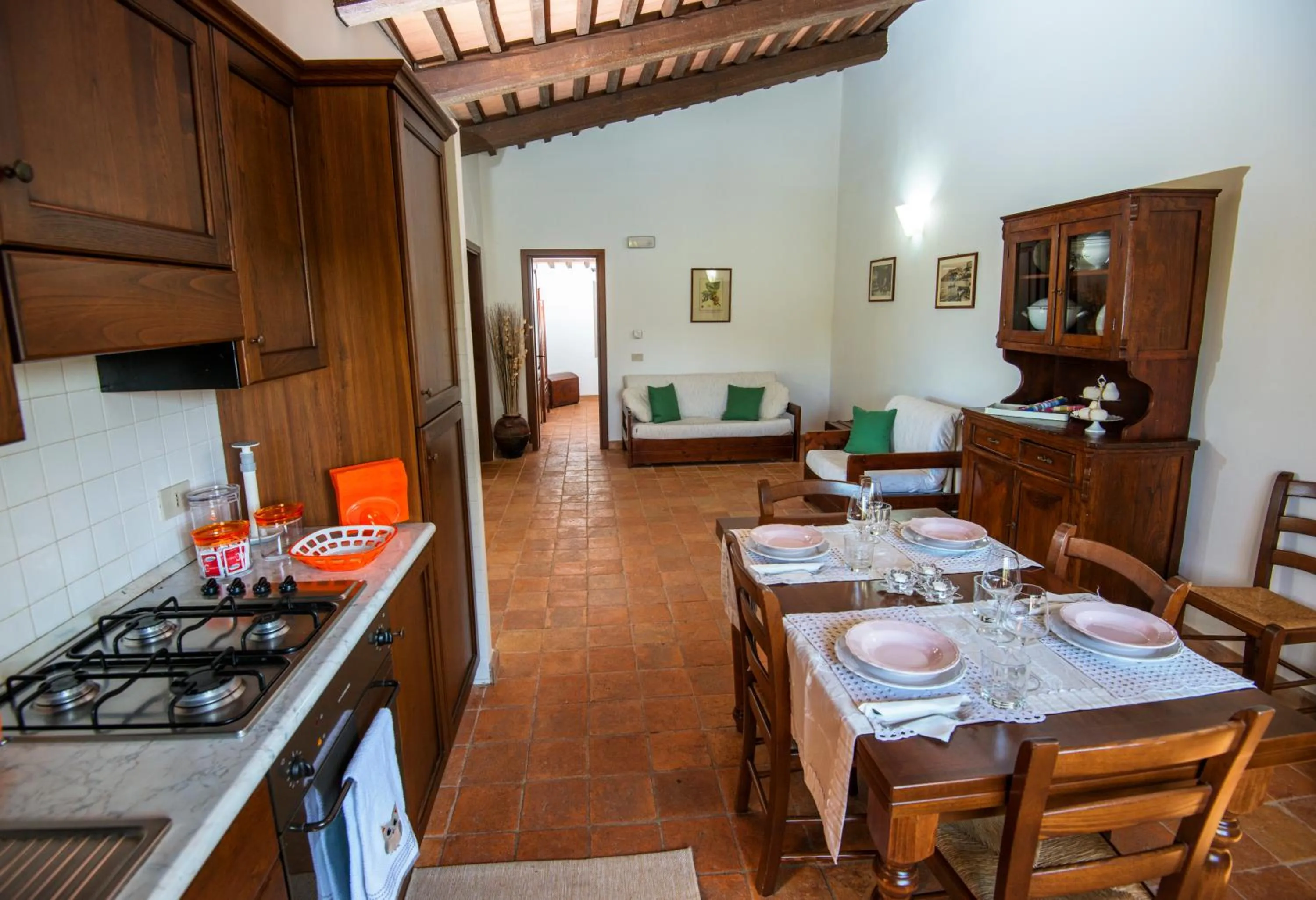 Kitchen or kitchenette in Agriturismo Olmo Bello