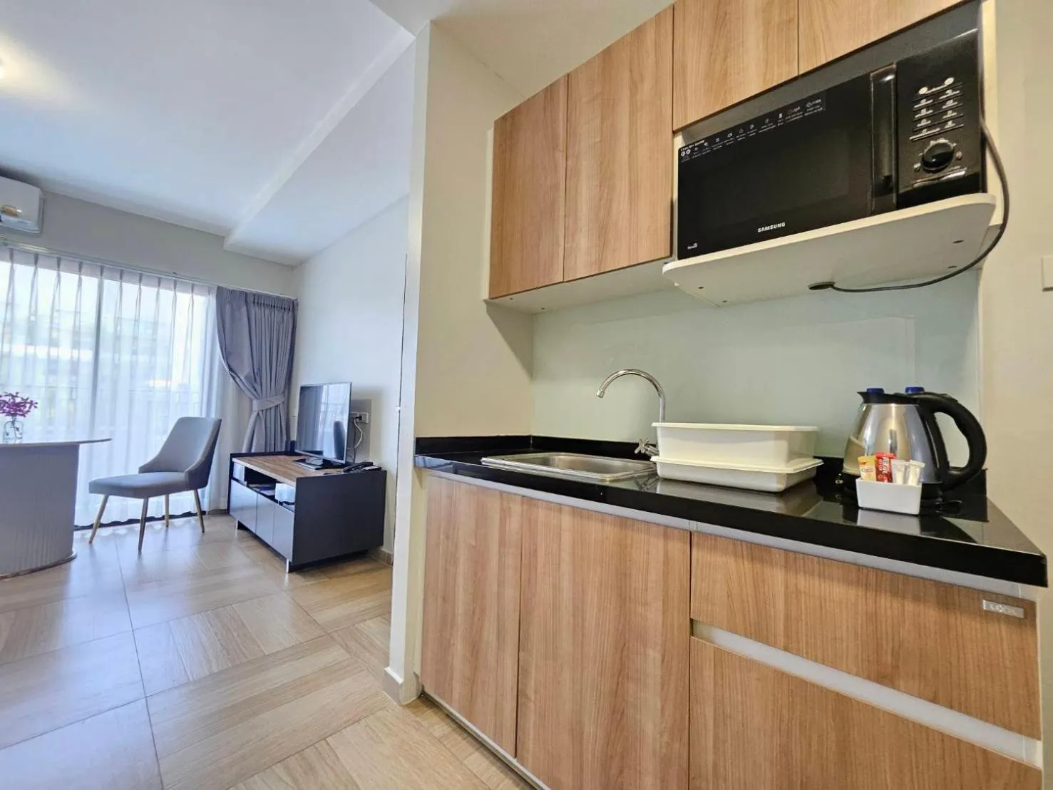 Kitchen or kitchenette in Chiva Bangkok Hotel