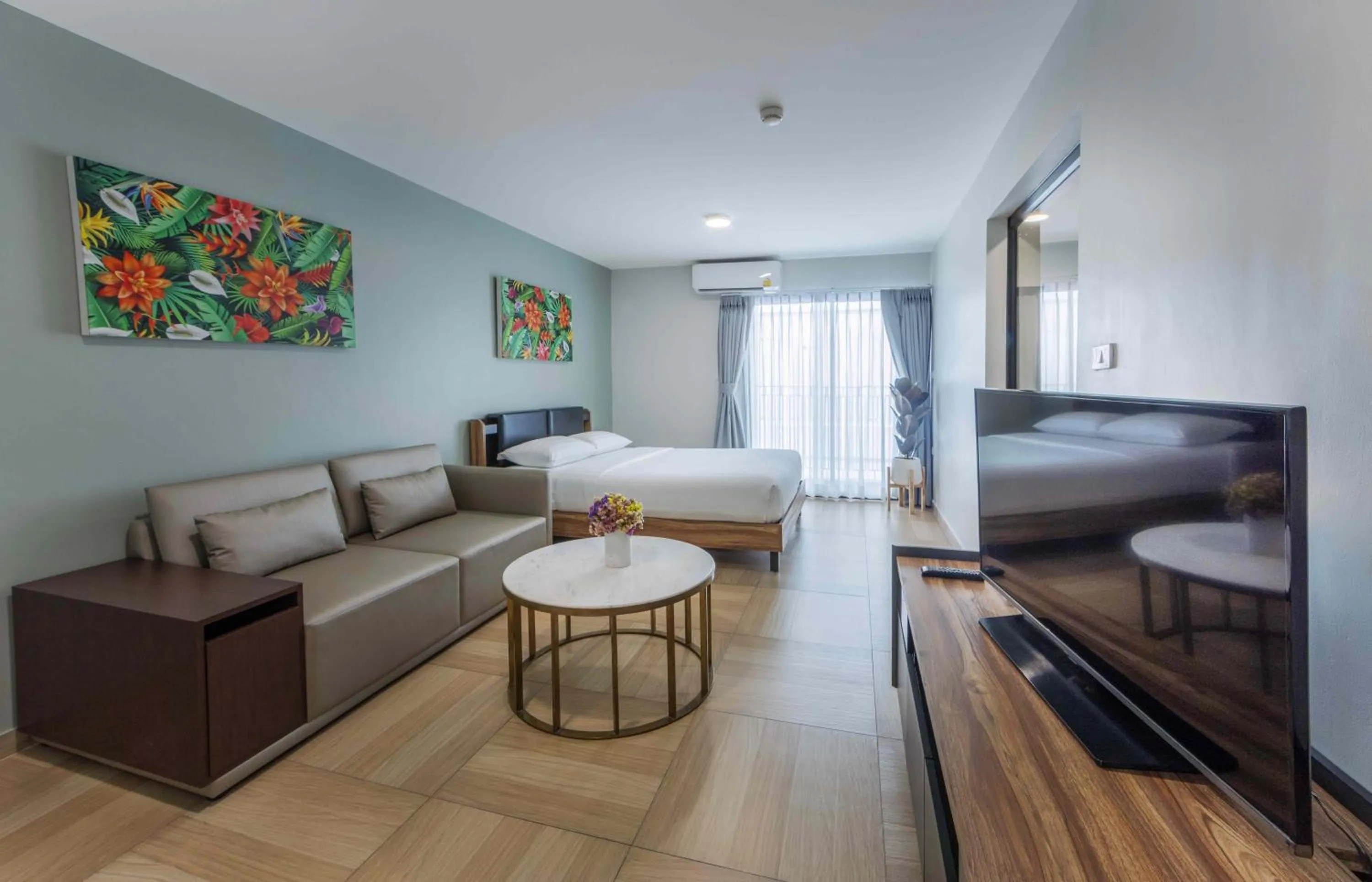 Bed in Chiva Bangkok Hotel