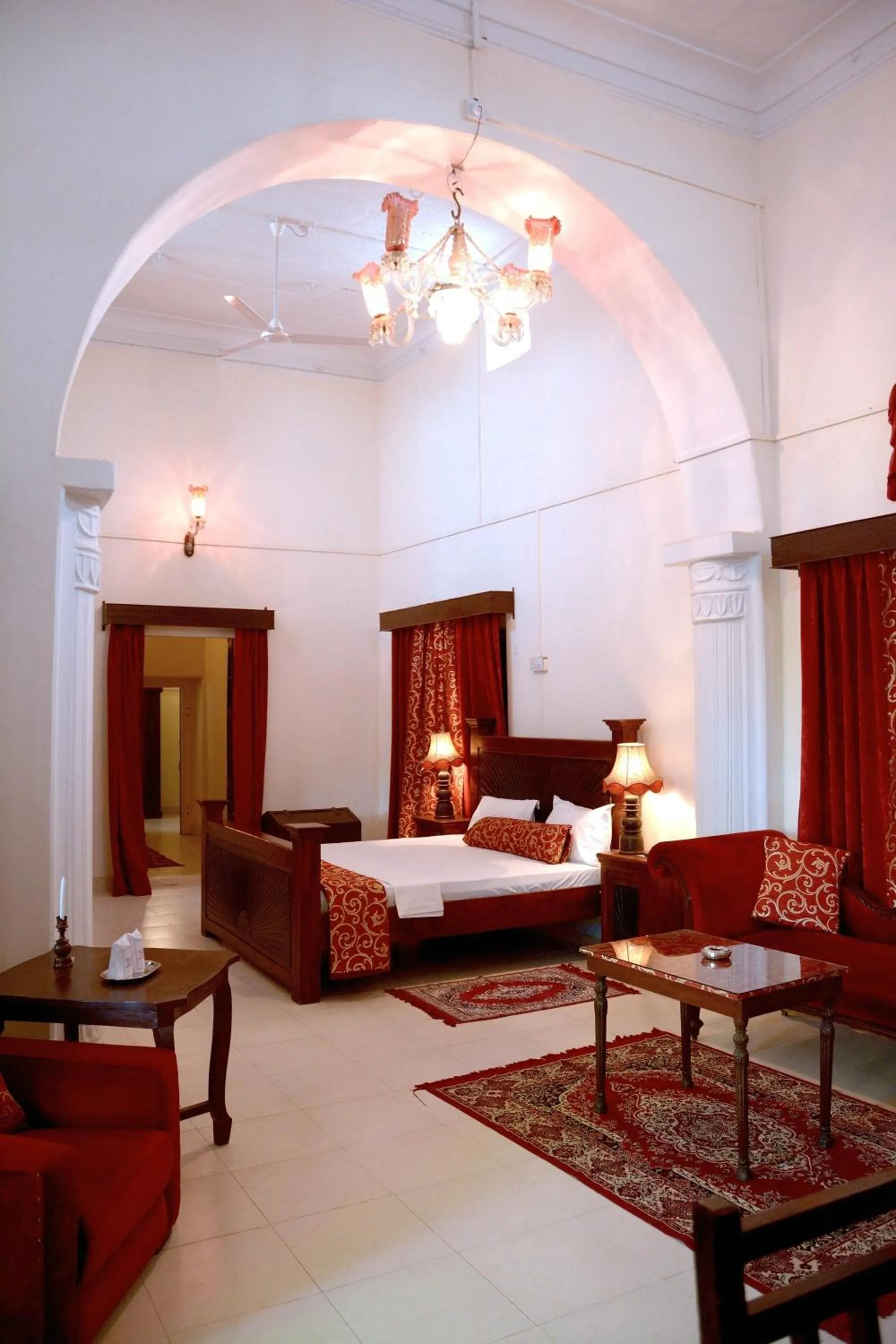 Bed in Bhanwar Vilas Palace