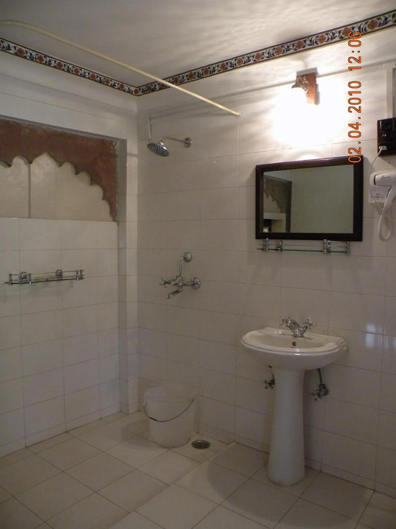 Bathroom in Bhanwar Vilas Palace