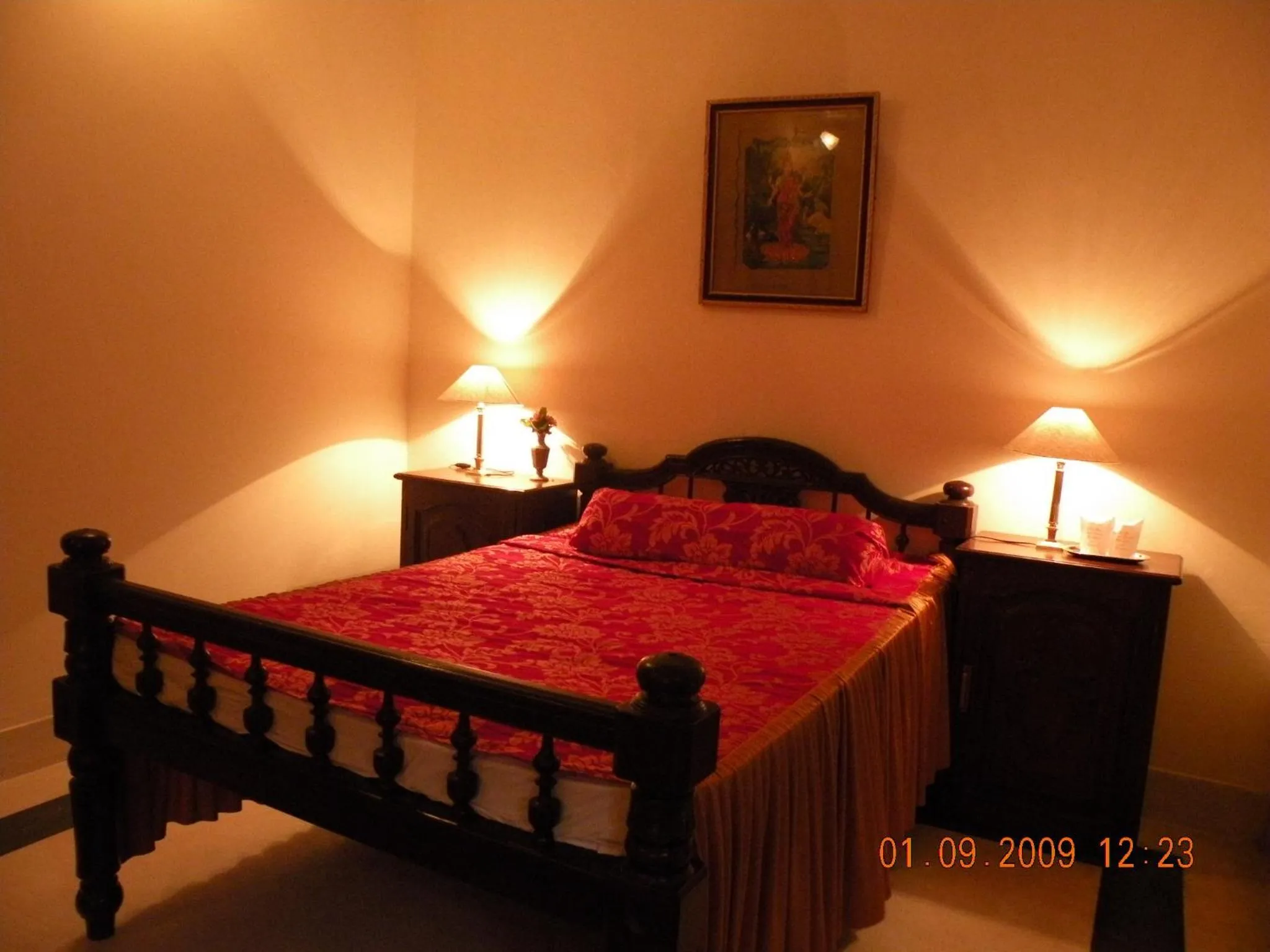 Bed in Bhanwar Vilas Palace