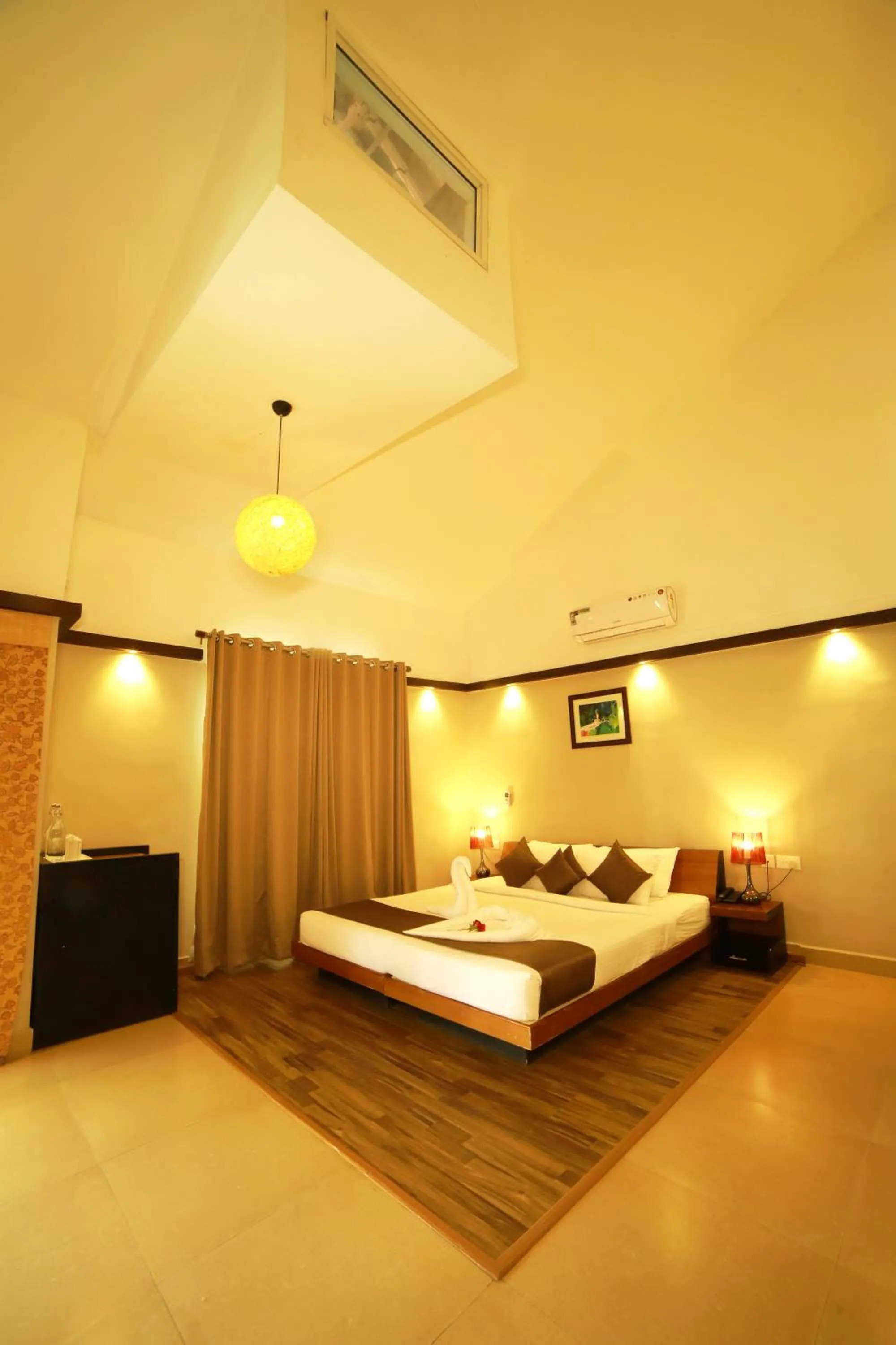 Bedroom, Bed in Broad Bean Resort & Spa