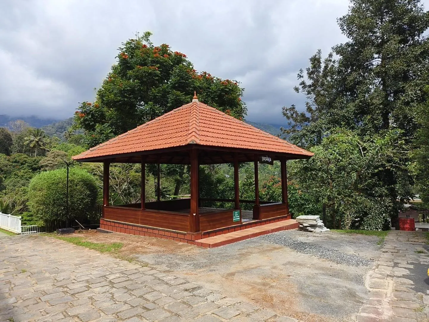 Broad Bean Resort & Spa