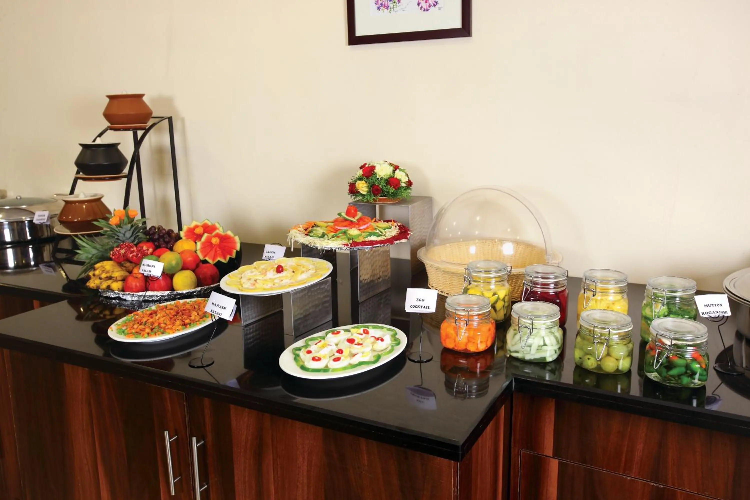 Restaurant/places to eat in Broad Bean Resort & Spa