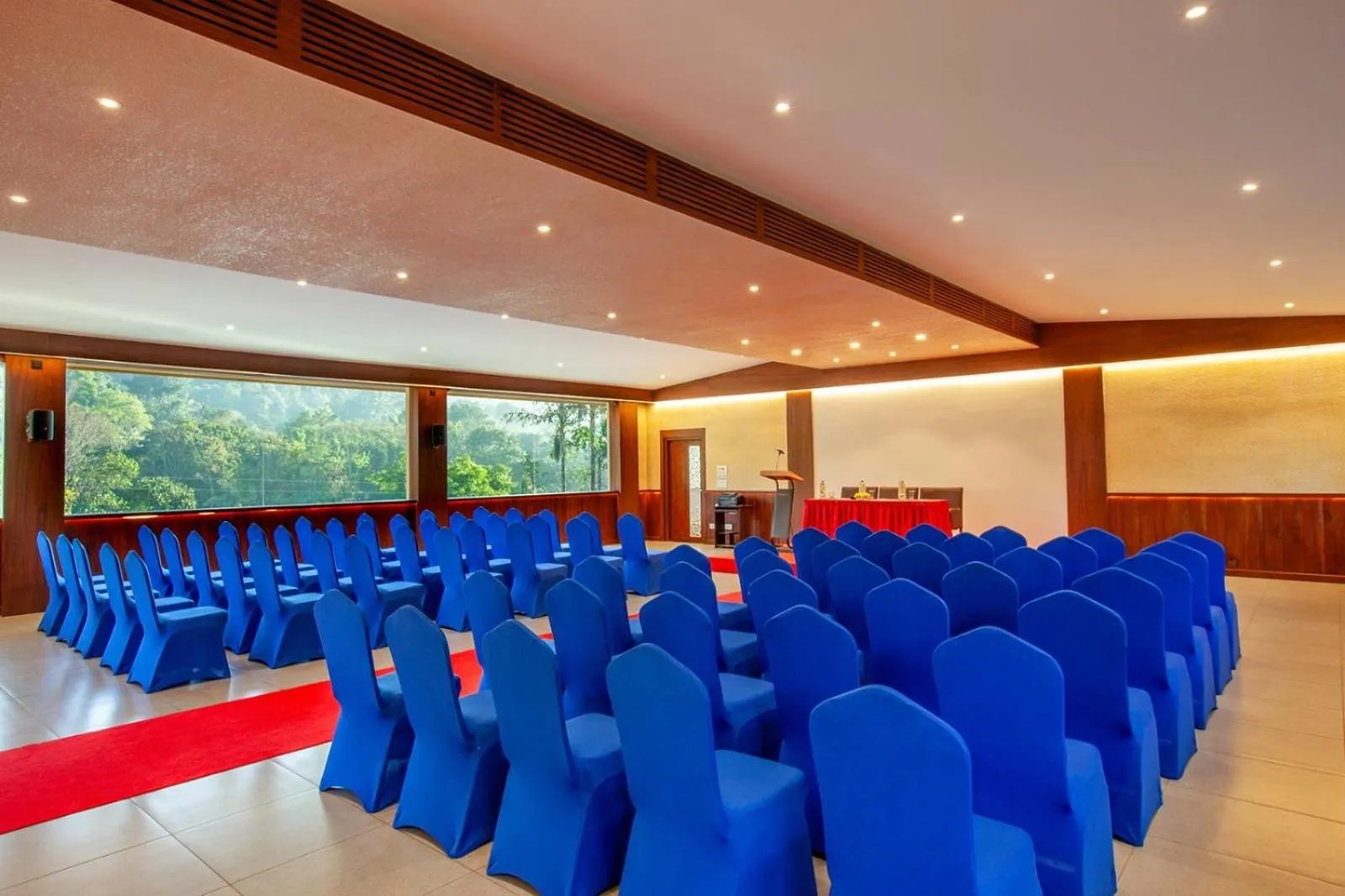 Broad Bean Resort & Spa