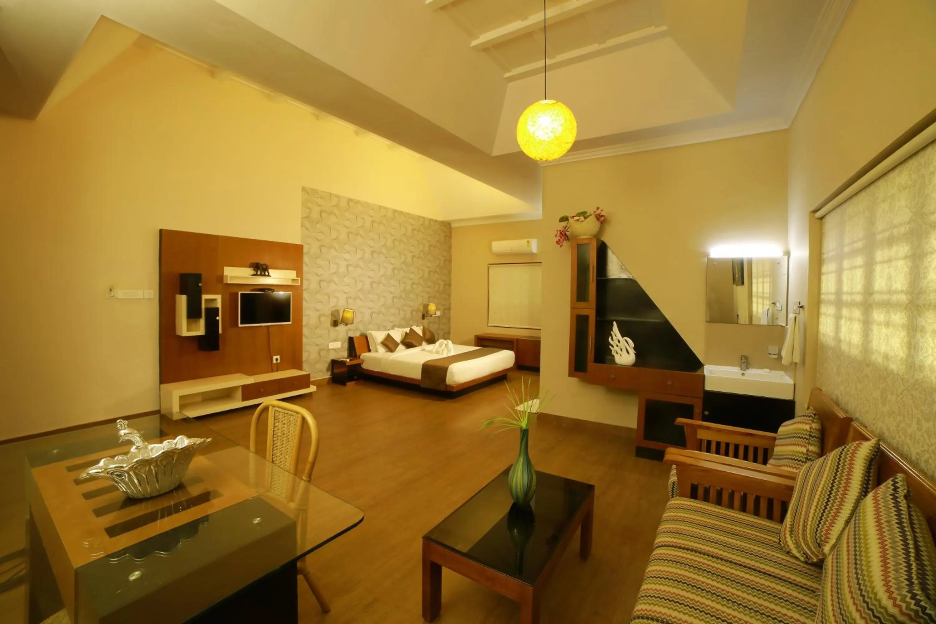 Bedroom, Bed in Broad Bean Resort & Spa