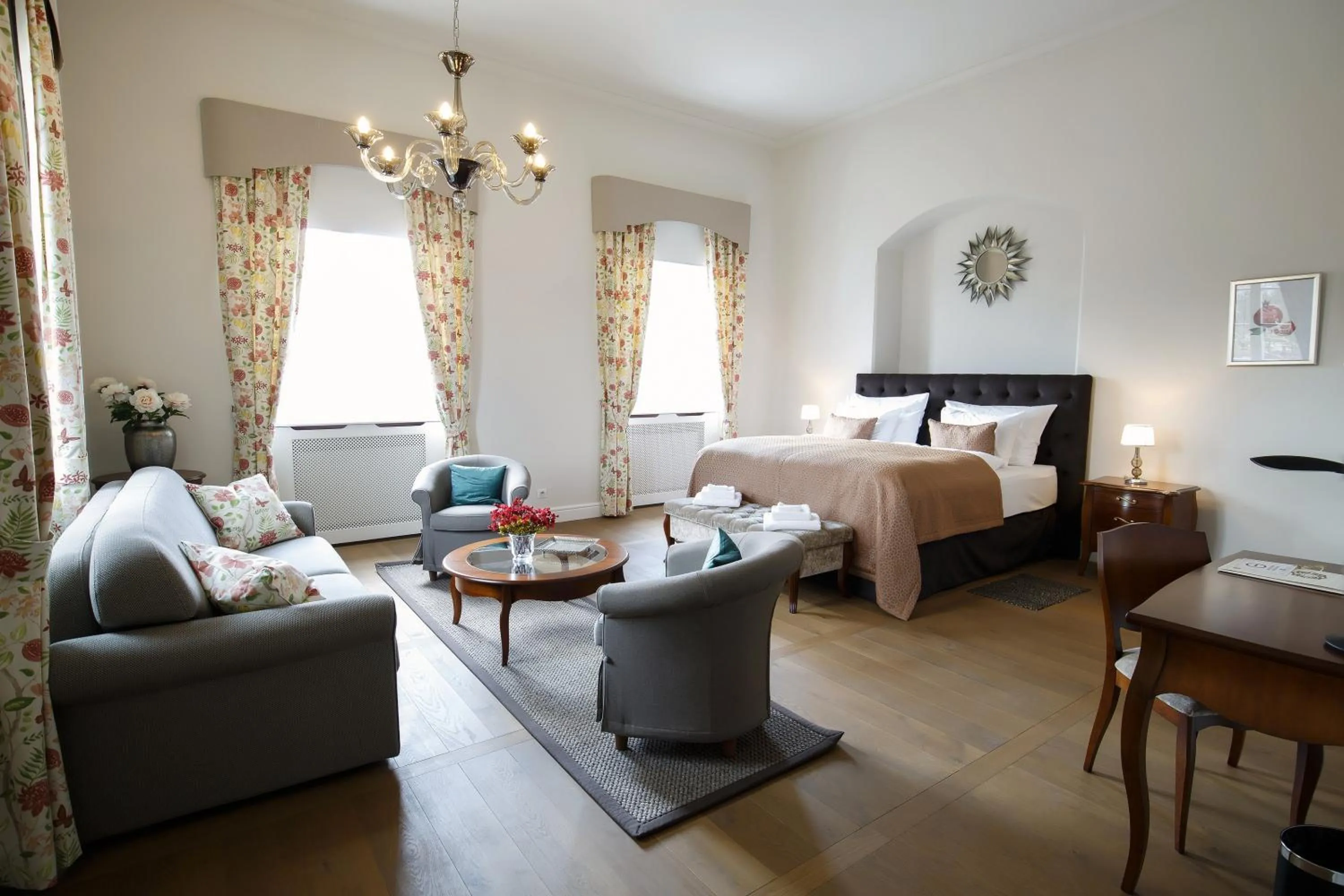 Day, Bed in Hotel Château Gbeľany