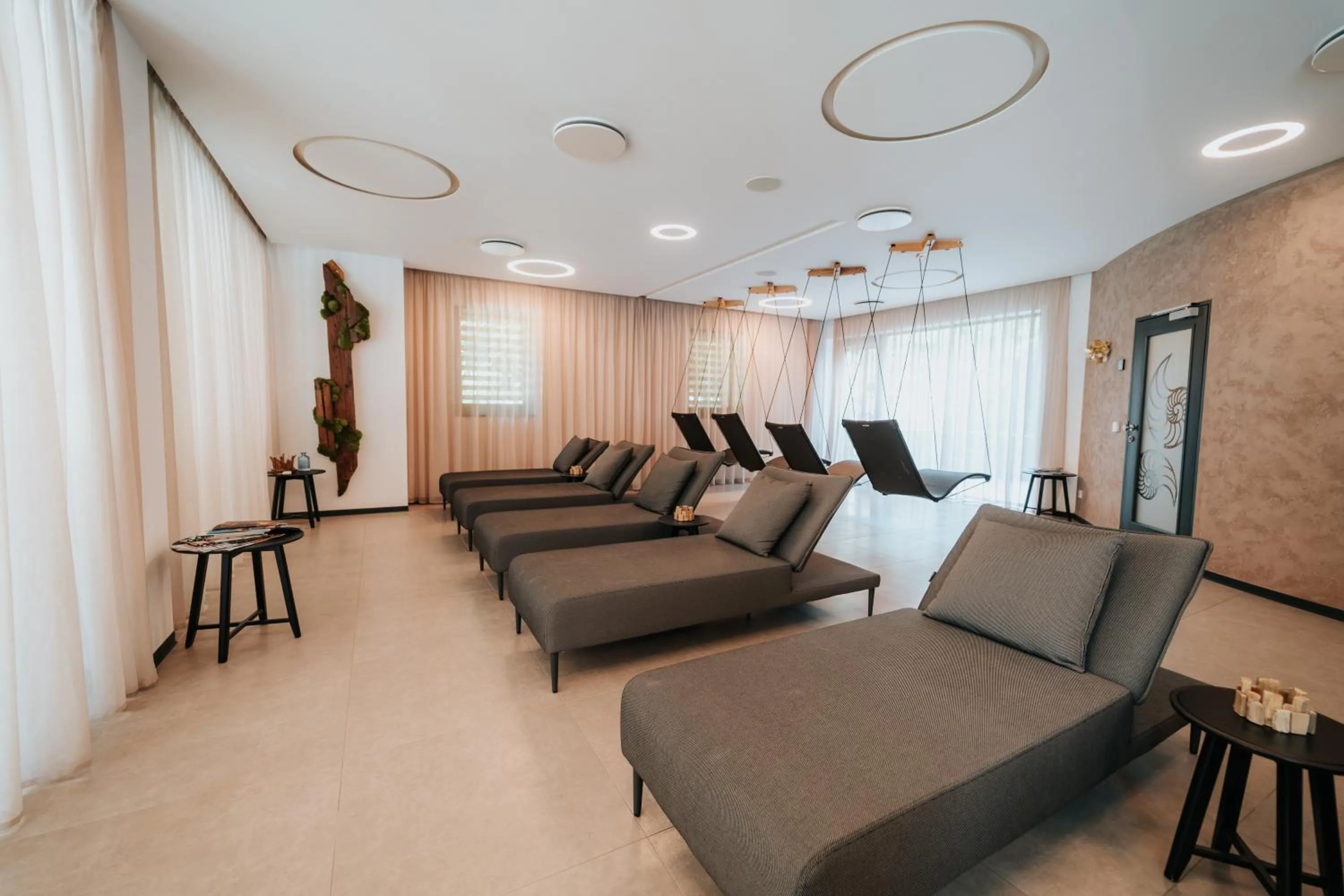 Swimming pool in Hotel Château Gbeľany