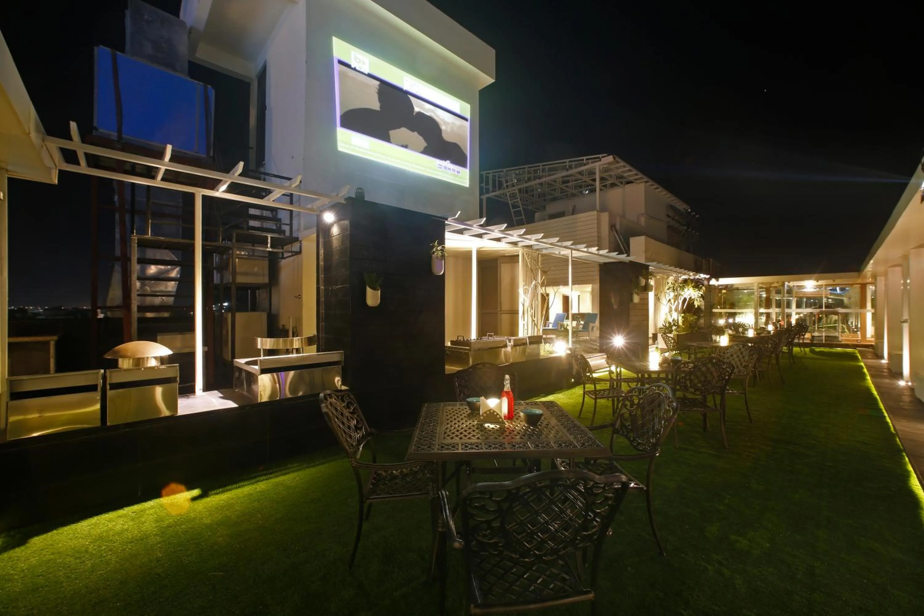 Balcony/Terrace in Hotel LN Courtyard