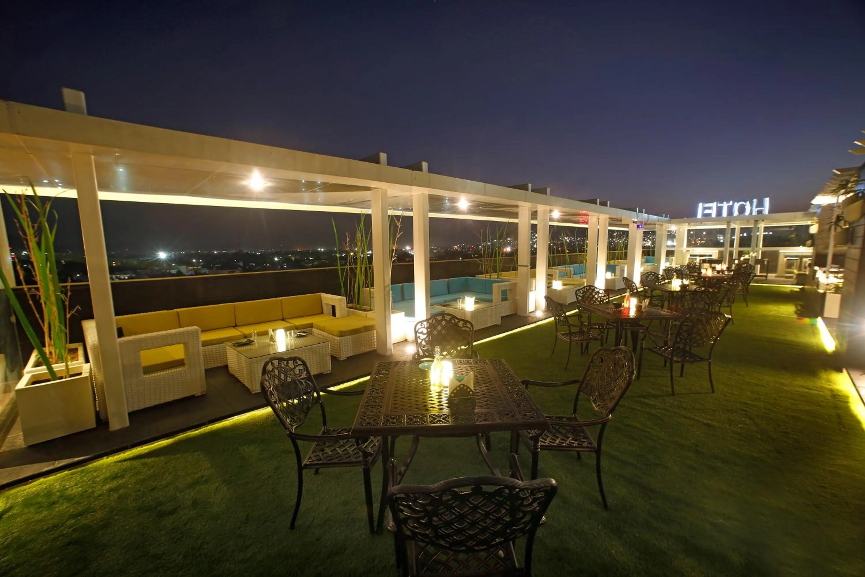 Balcony/Terrace in Hotel LN Courtyard