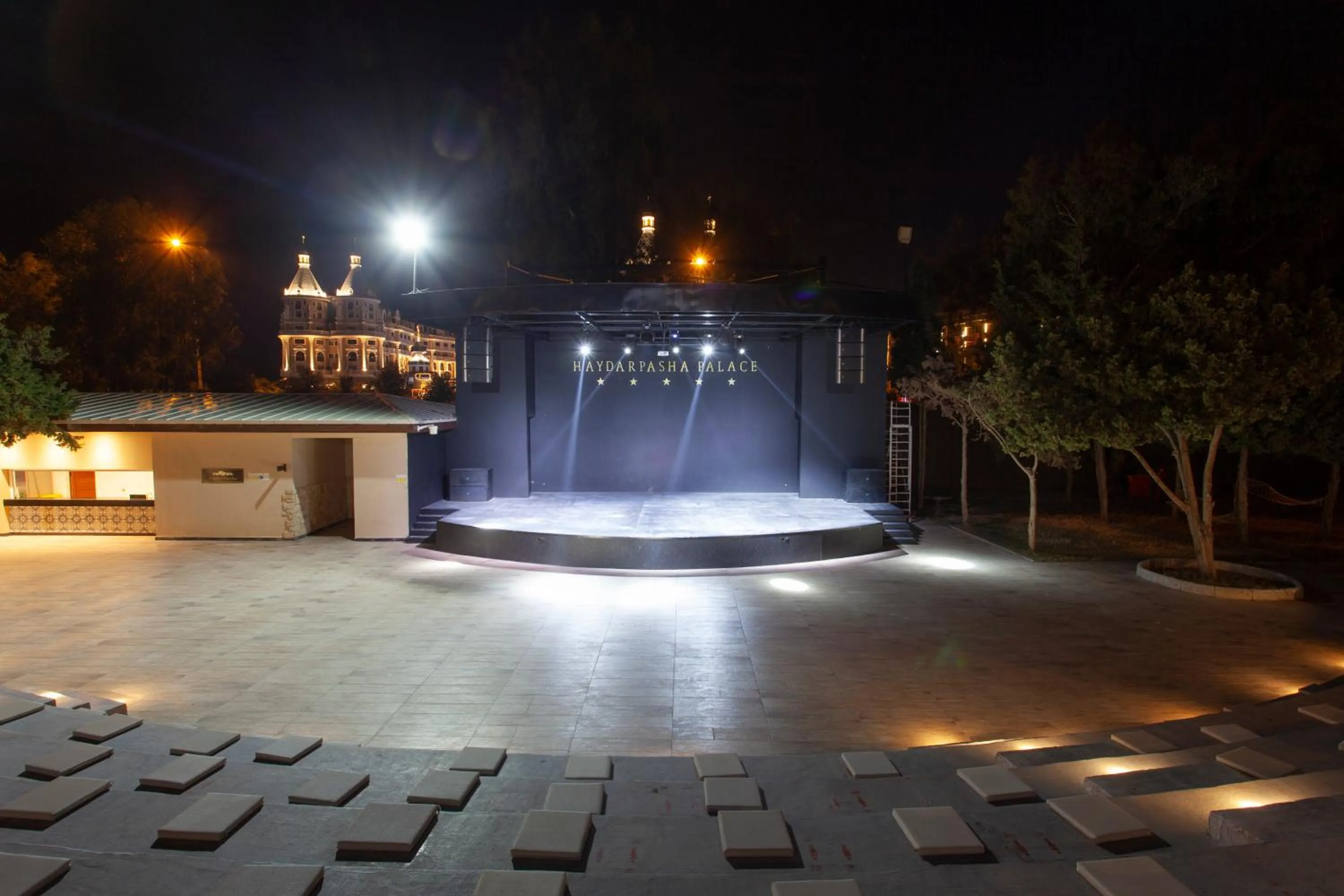 Entertainment in Haydarpasha Palace Hotel