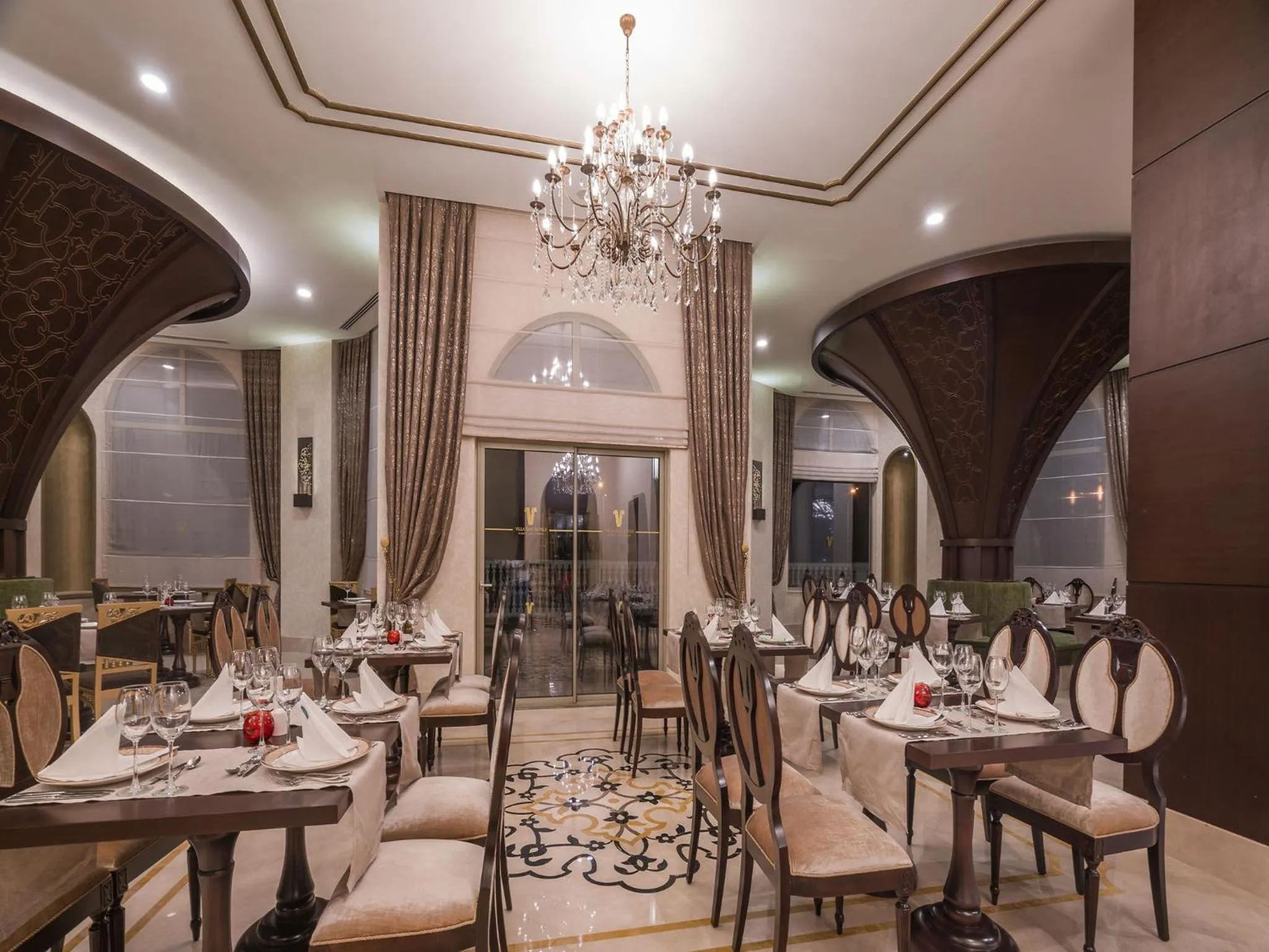 Restaurant/places to eat in Haydarpasha Palace Hotel