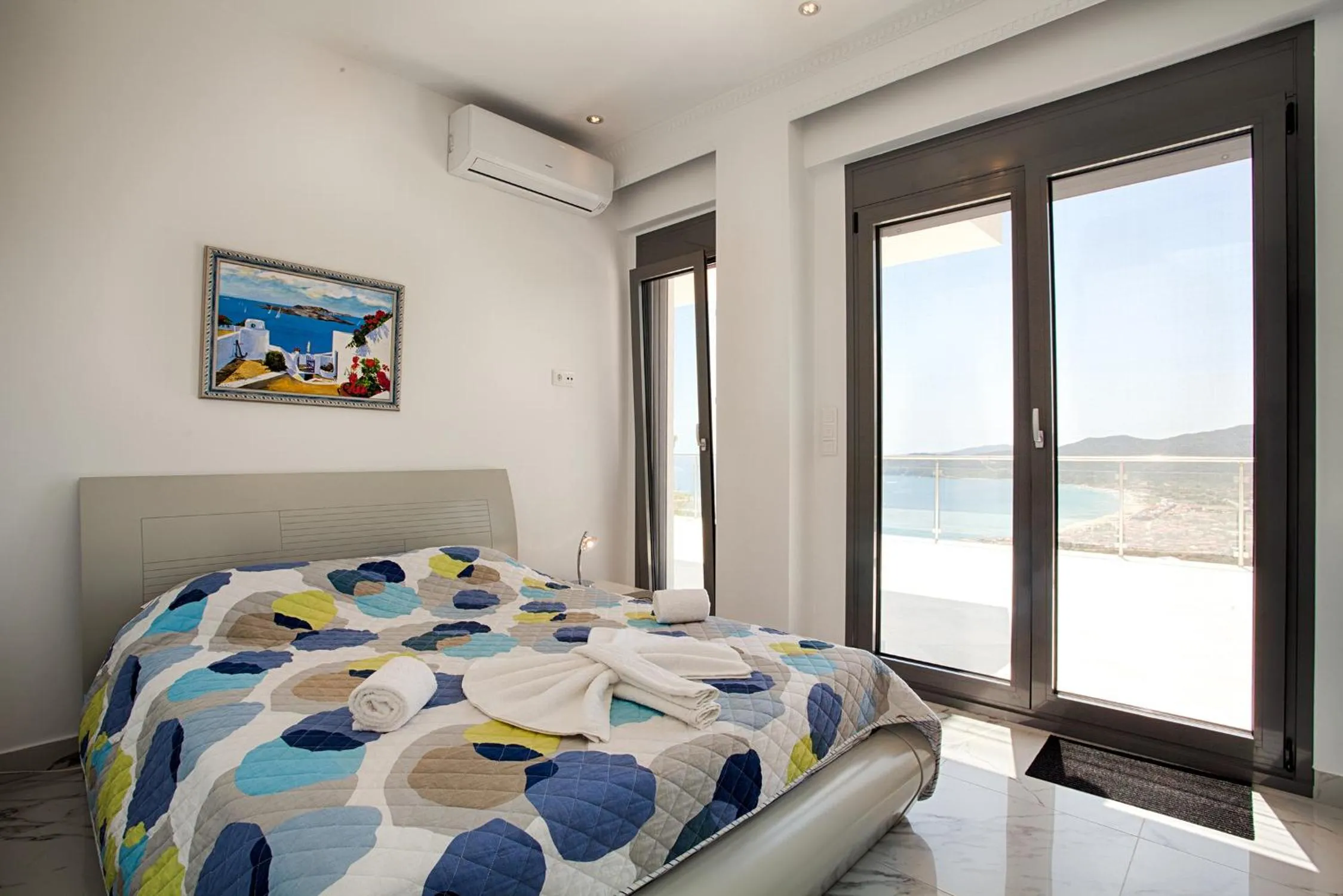 Bedroom, Bed in Villa White Pearl