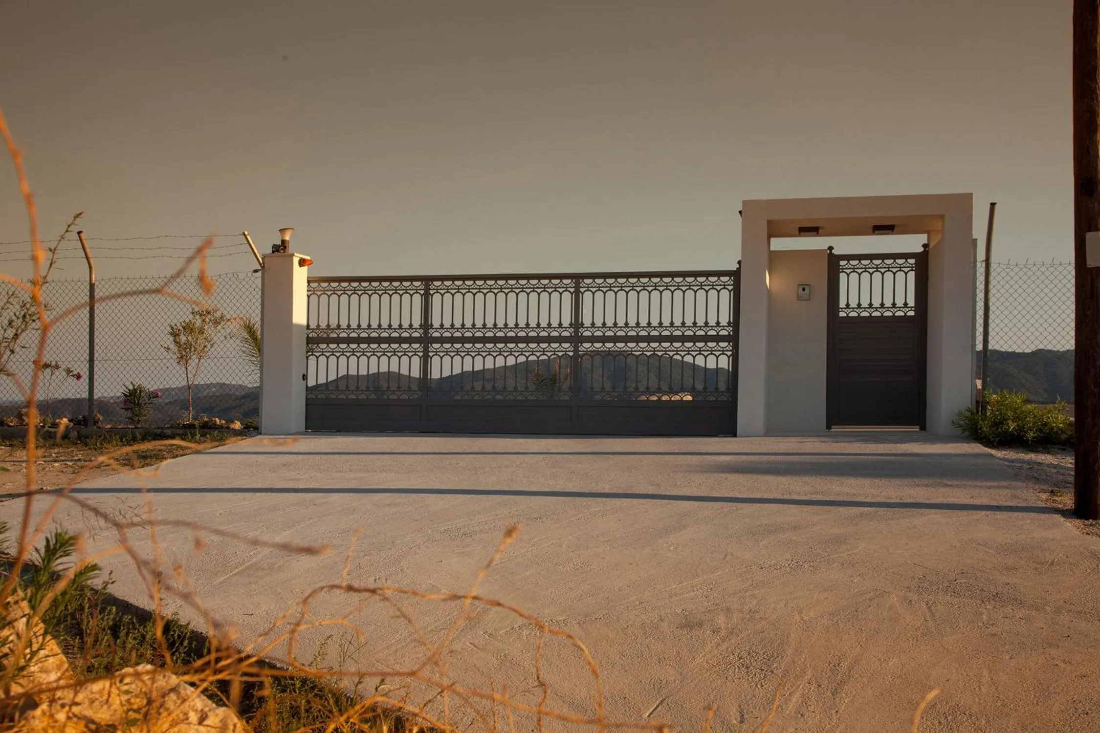 Facade/entrance in Villa White Pearl
