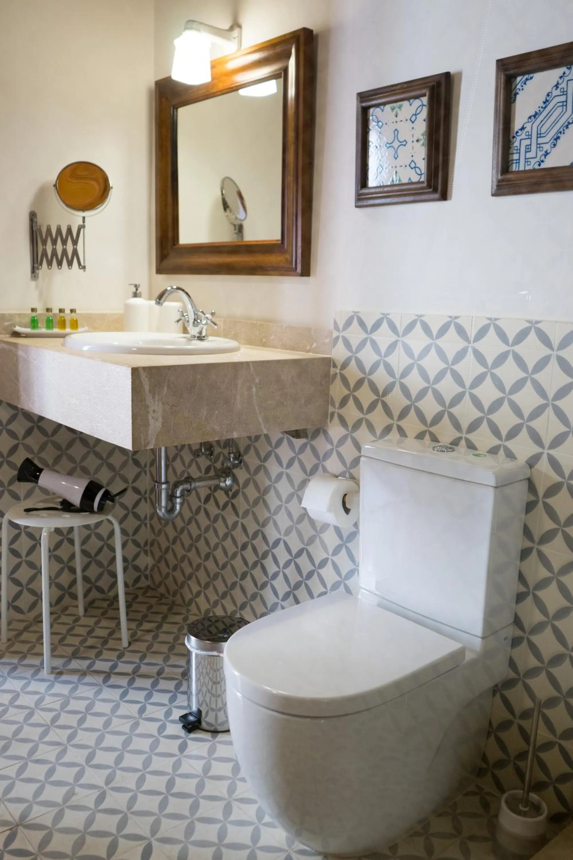 Toilet in Son Colom -Turismo de interior