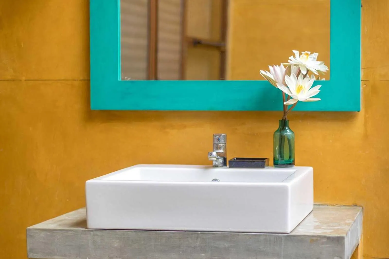 Bathroom in Kumbukgaha Villa