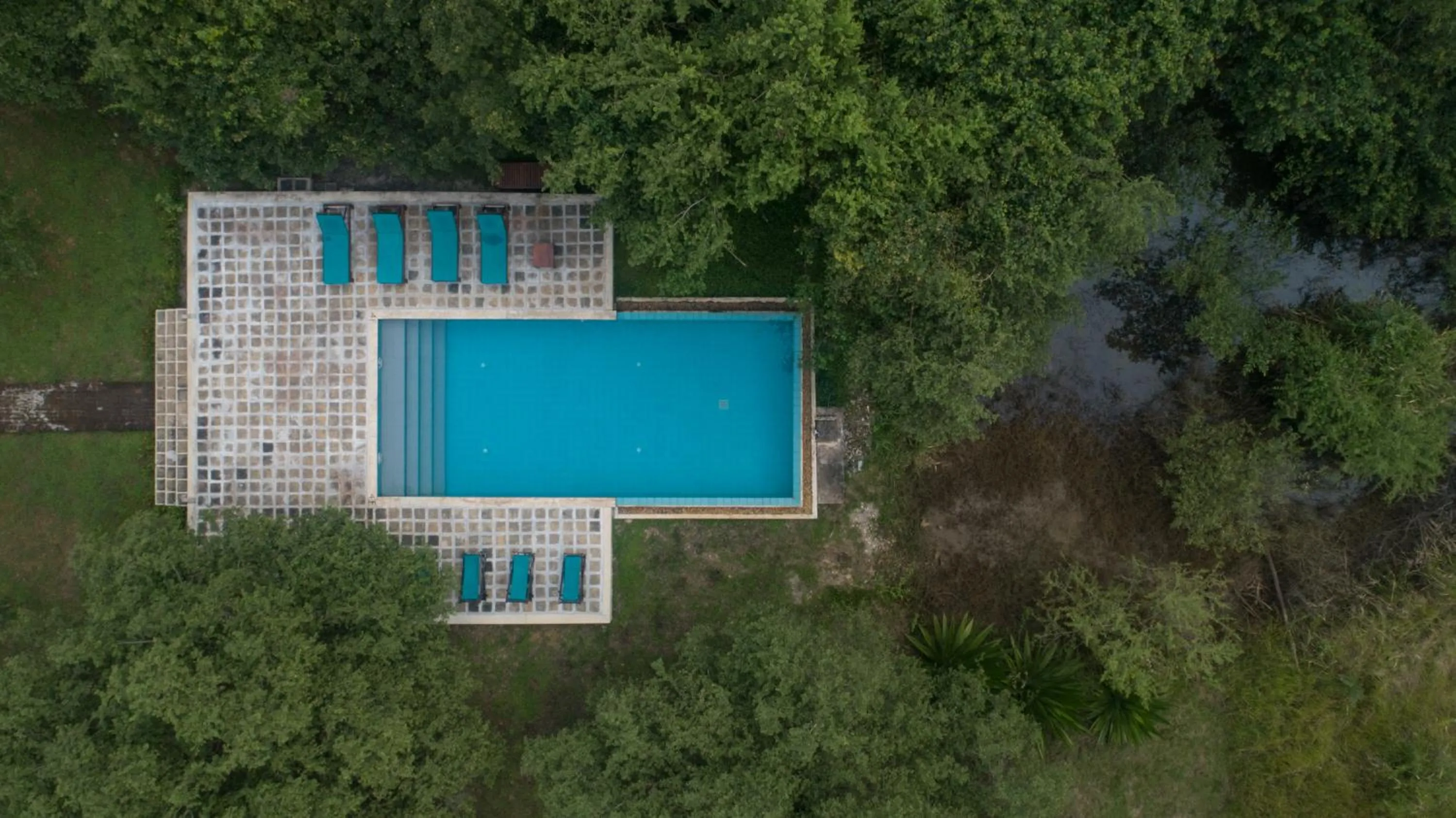 Bird's eye view in Kumbukgaha Villa
