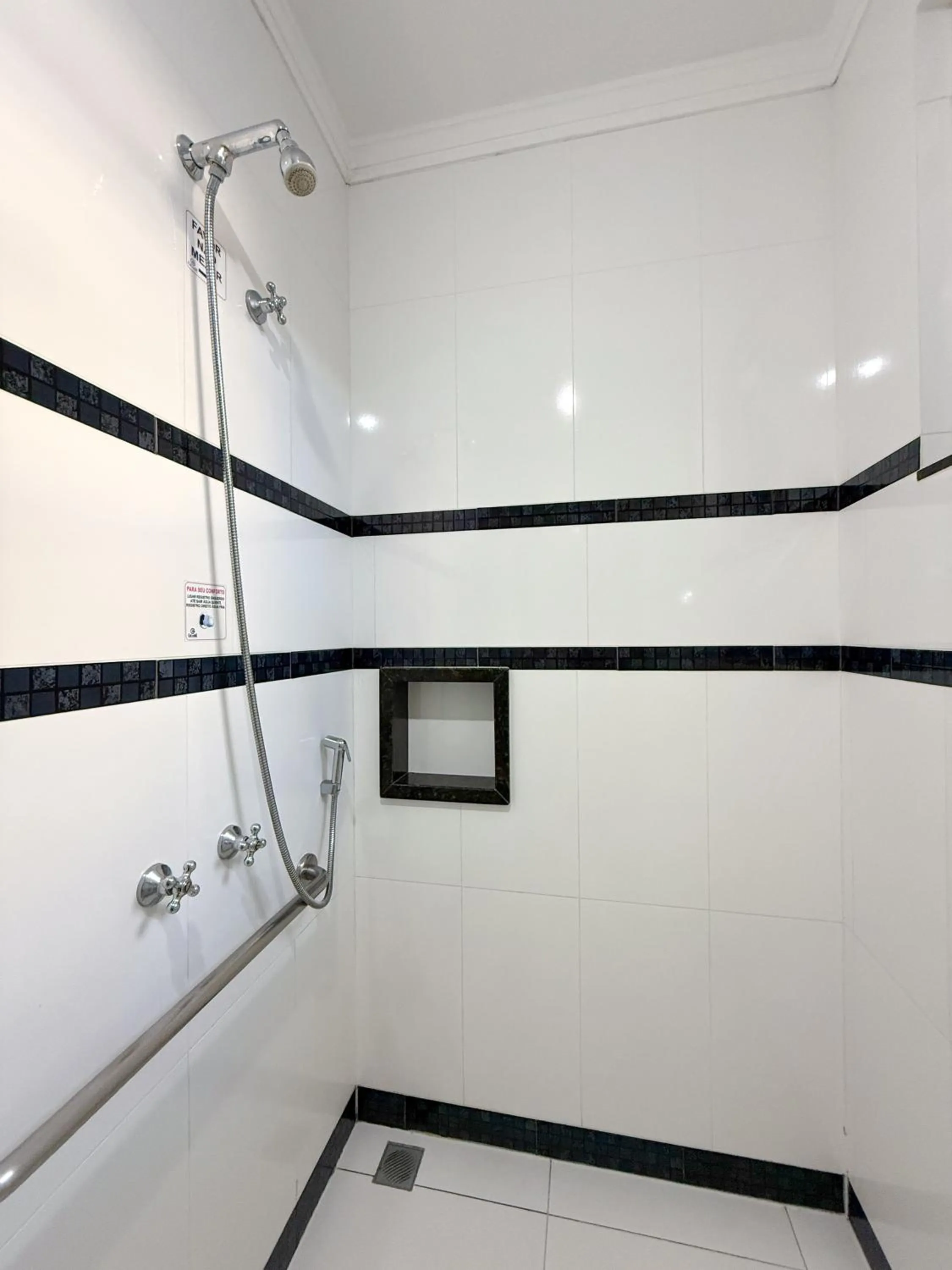 Toilet in Grande Hotel