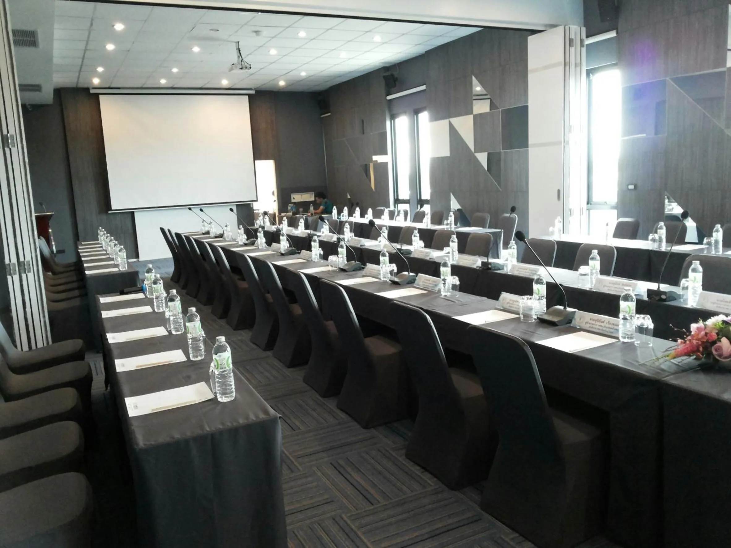 Meeting/conference room in The Crystal Hotel Buriram - formerly X2 Vibe Buriram