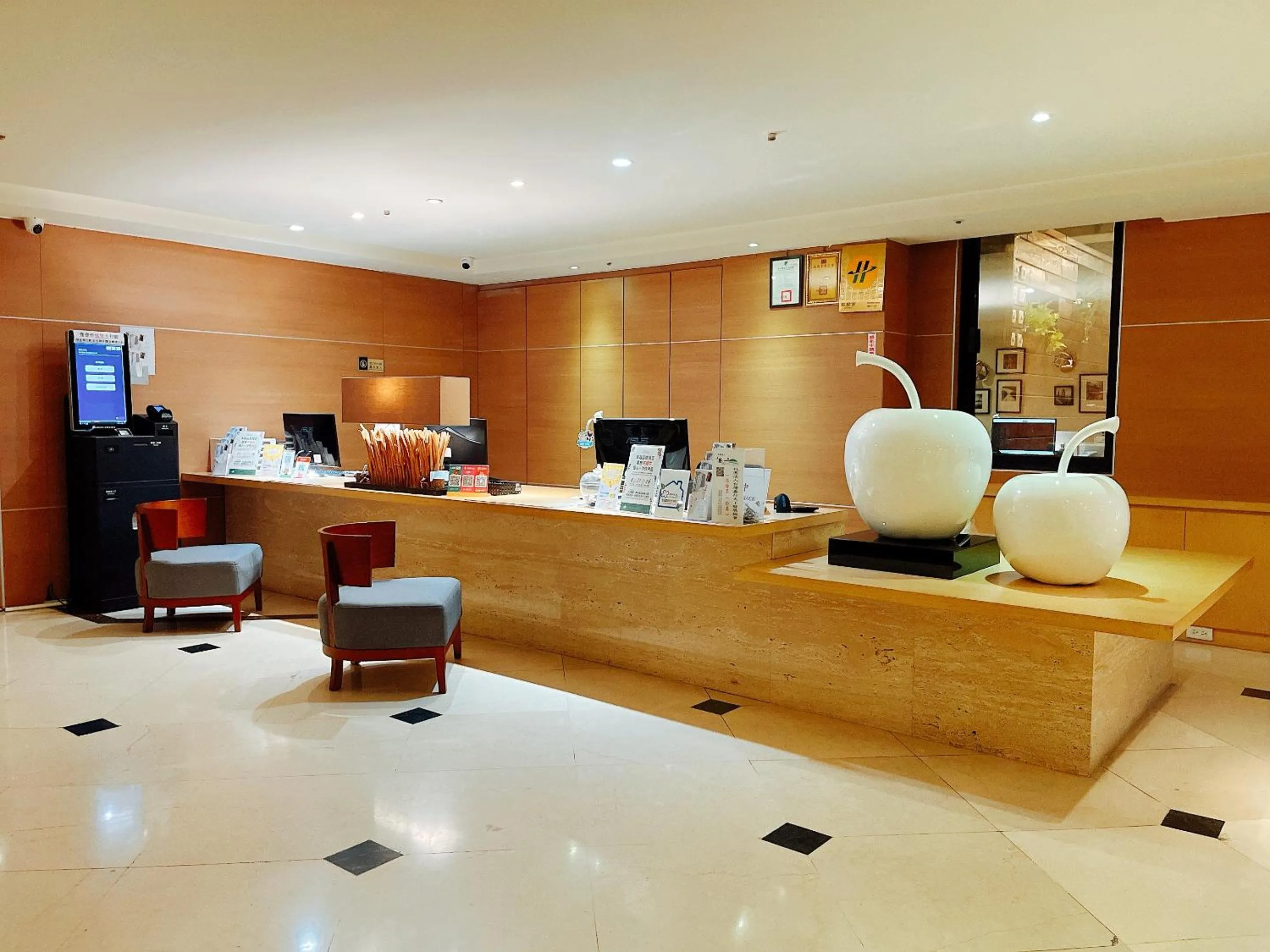 Lobby or reception in Wemeet Hotel