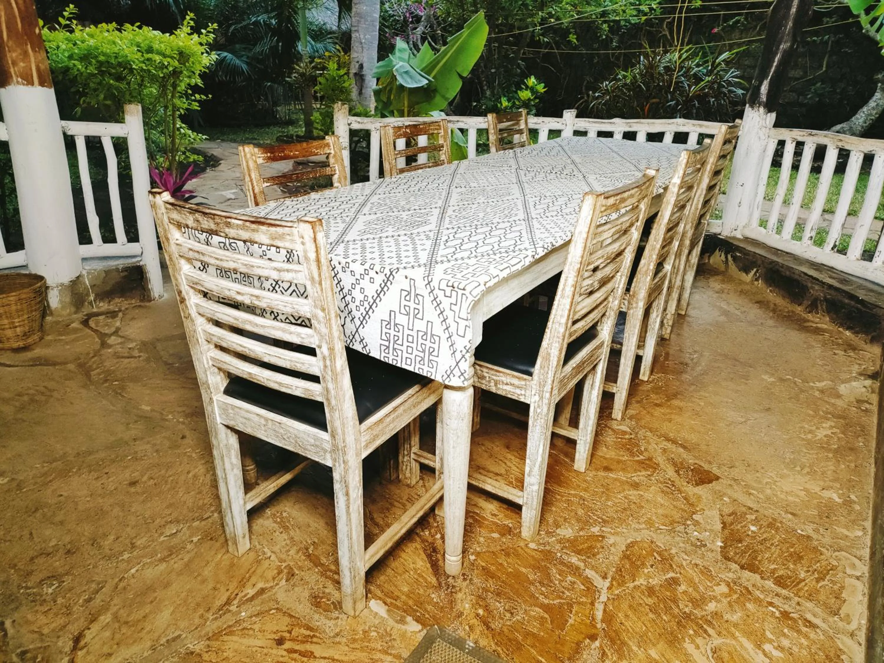 Patio in Upani in Diani