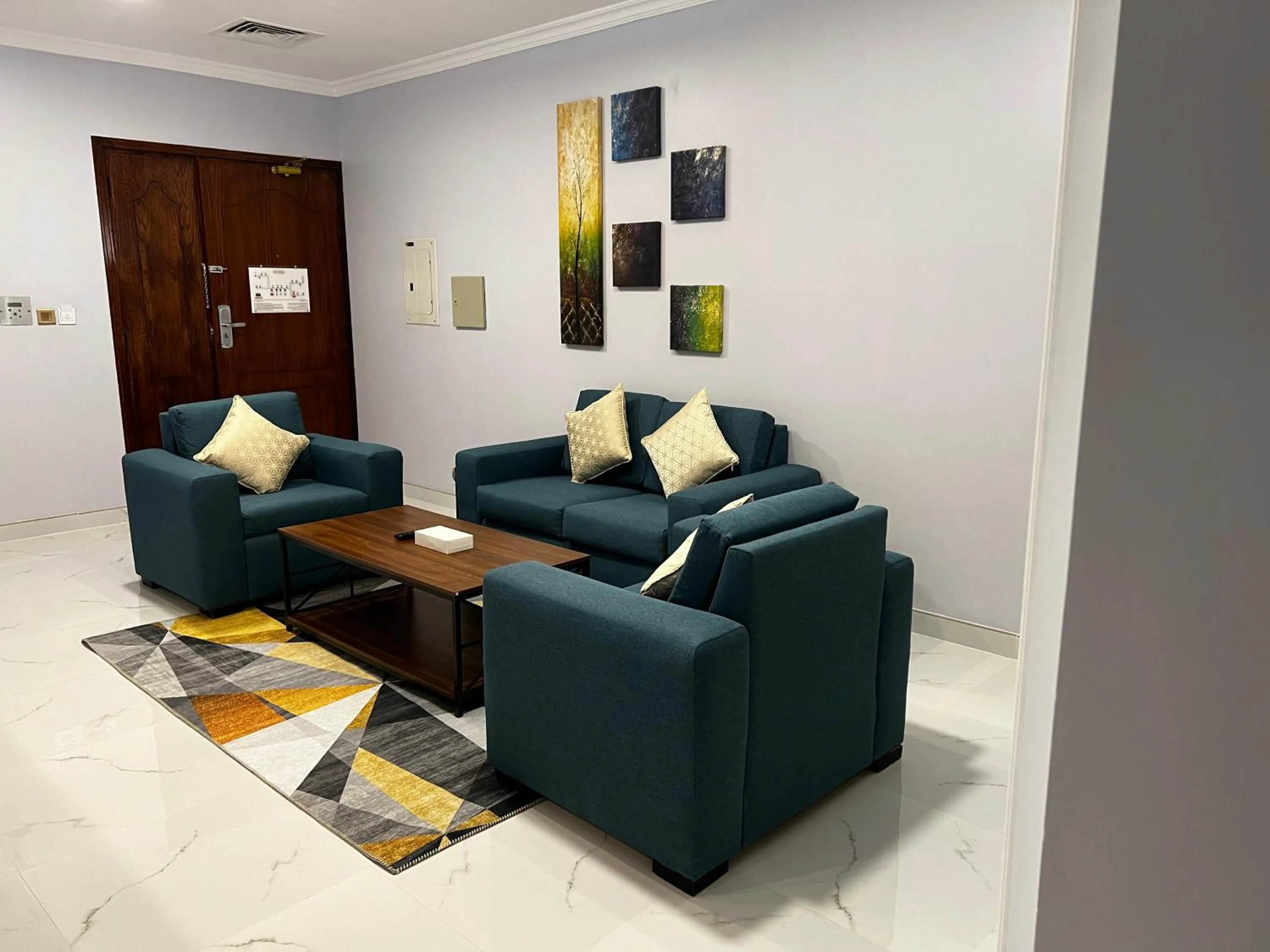 Seating area in Travellerinn Serviced Apartment
