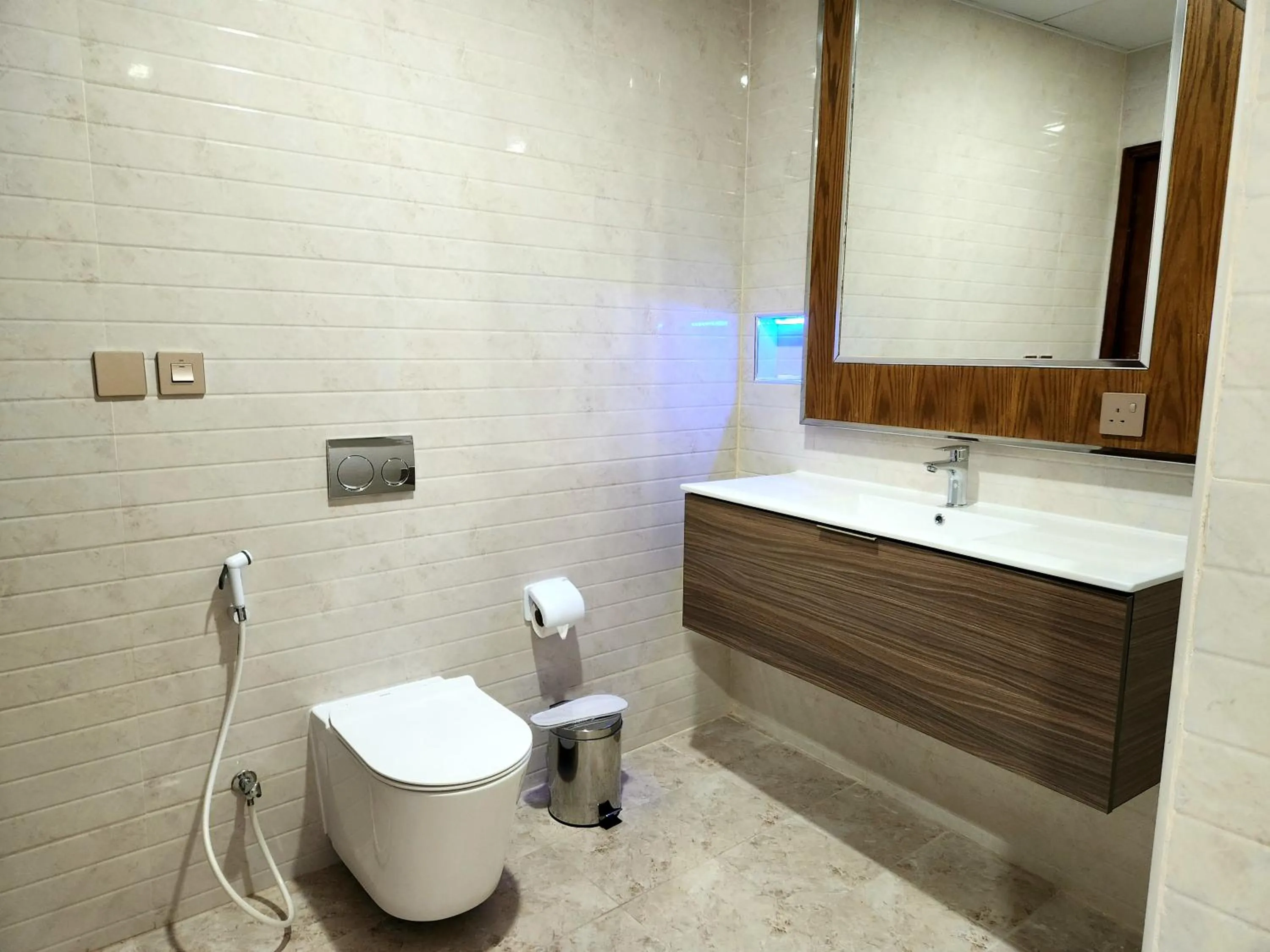 Bathroom in Travellerinn Serviced Apartment