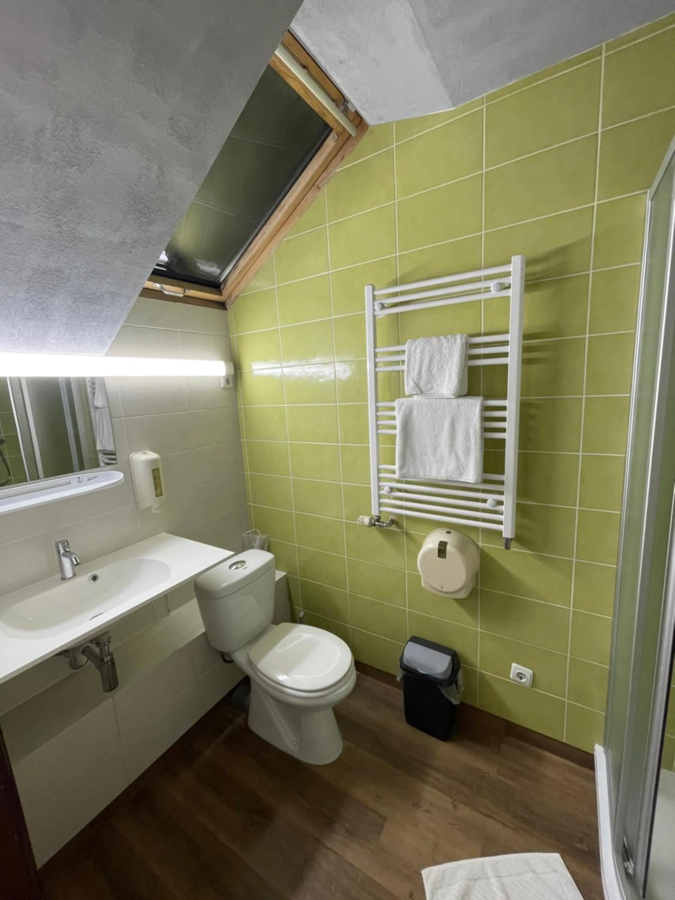 Shower in Akmenine Kerpe