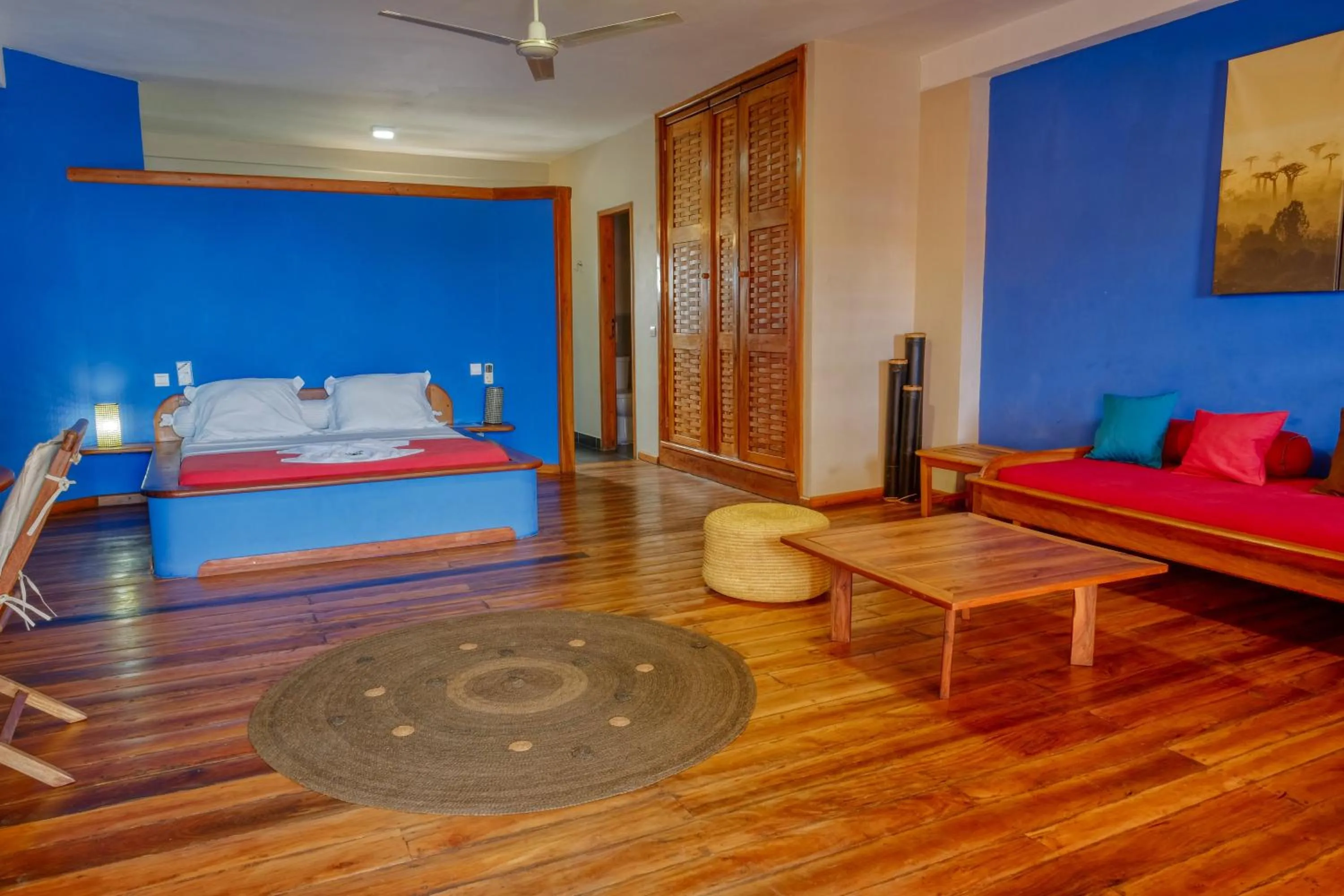 Bed in Hôtel Sarimanok